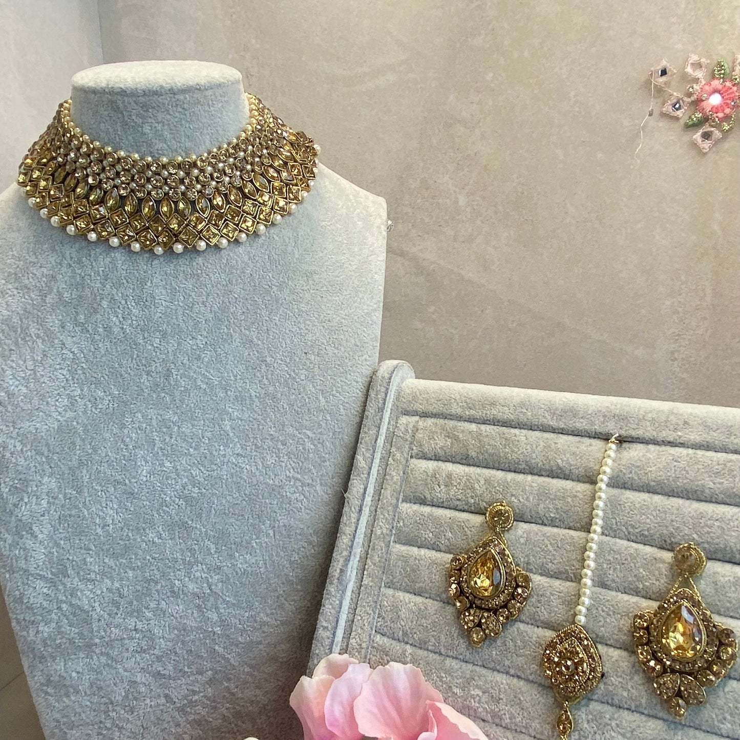 Golden Necklace set