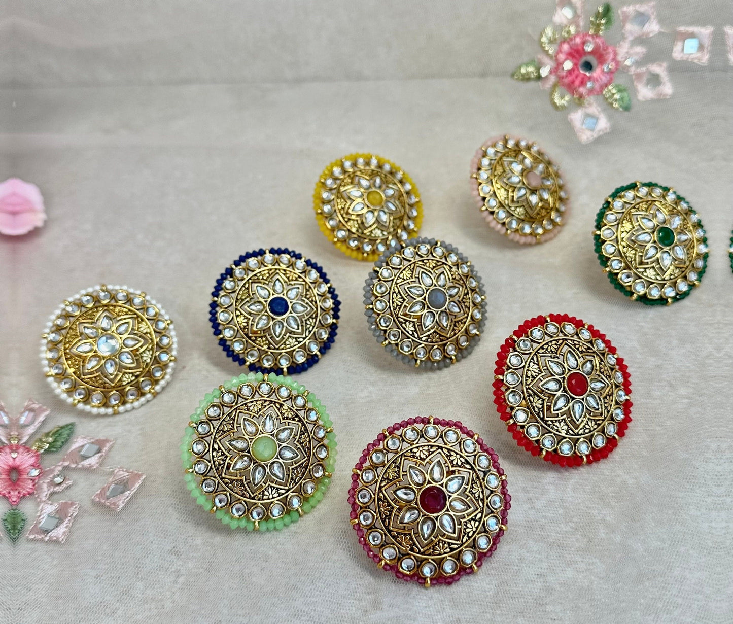 Medium Faux Kudan Ring - Grey/ Fashion Jewellery/ Gift for Women/Indian/Pakistani style