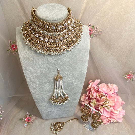 Golden Full Bridal set/ Indian/ Pakistani Style/ Choker/ Earring/ Tikka/Wedding