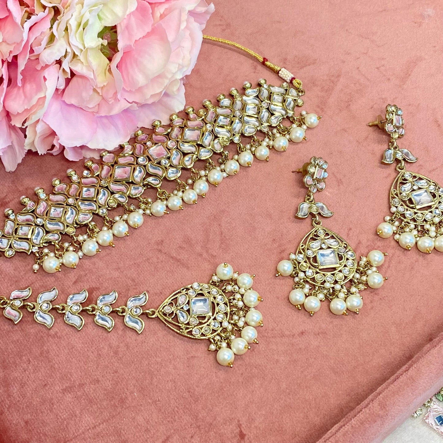 Faux Kundan Choker set Earring/ Tikka/ Tikli/ Indian/ Pakistani/Fashion Jewellery/ Gift for Women