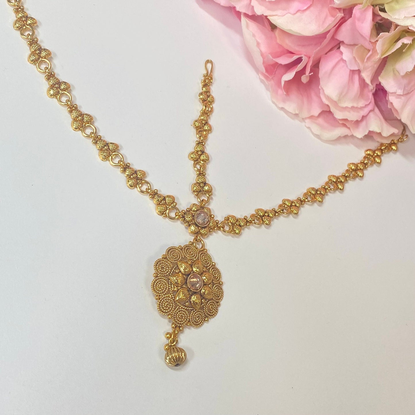 Bright Gold Mathapatti /Indian/Pakistani/Fashion Jewellery/ Bridal Forehead Jewellery Headpiece/Bollywood /phoolpatti