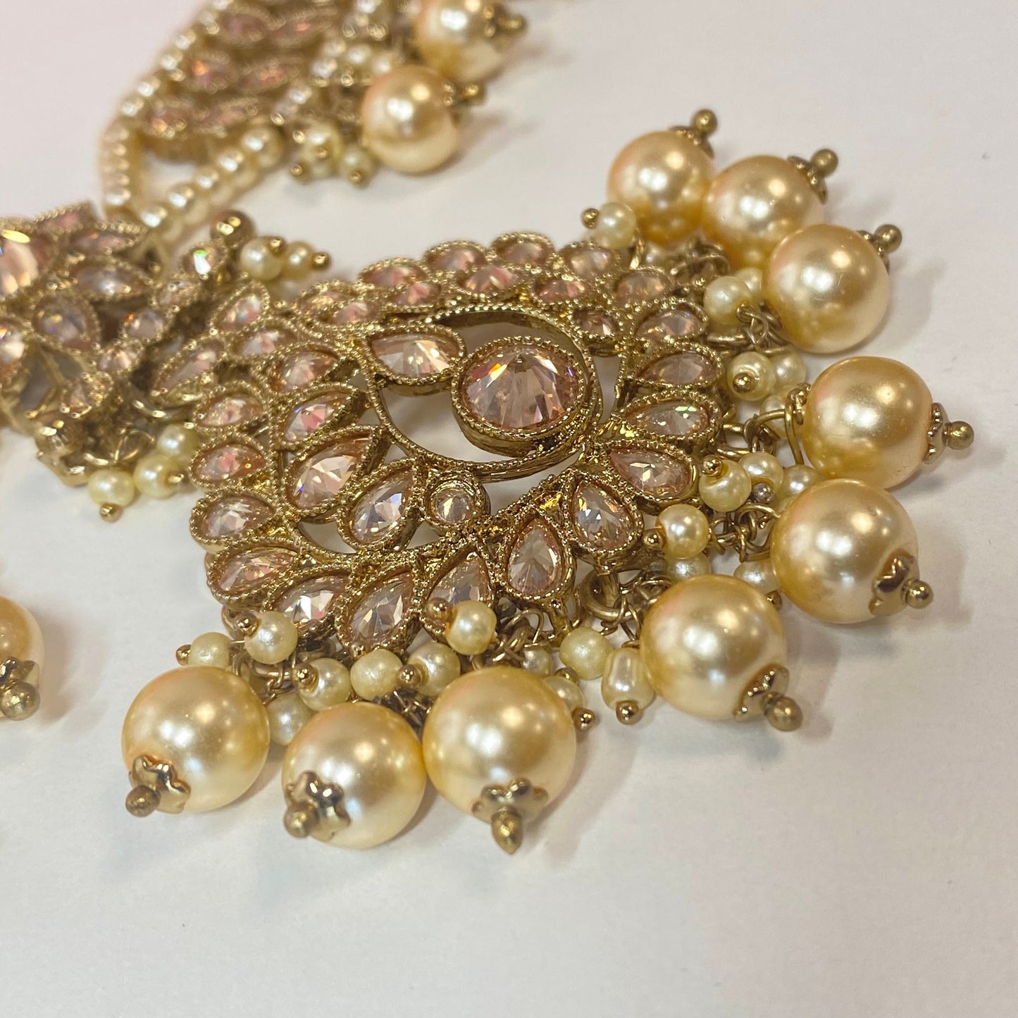 Champagne Mathapatti (Headband)