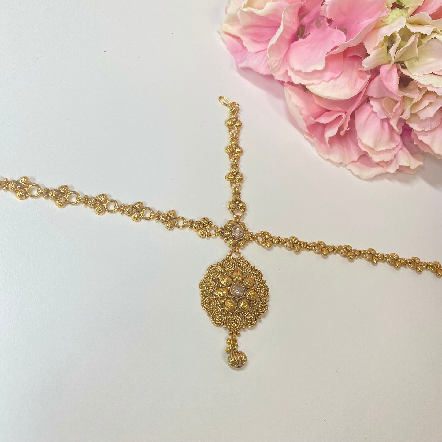 Bright Gold Mathapatti /Indian/Pakistani/Fashion Jewellery/ Bridal Forehead Jewellery Headpiece/Bollywood /phoolpatti