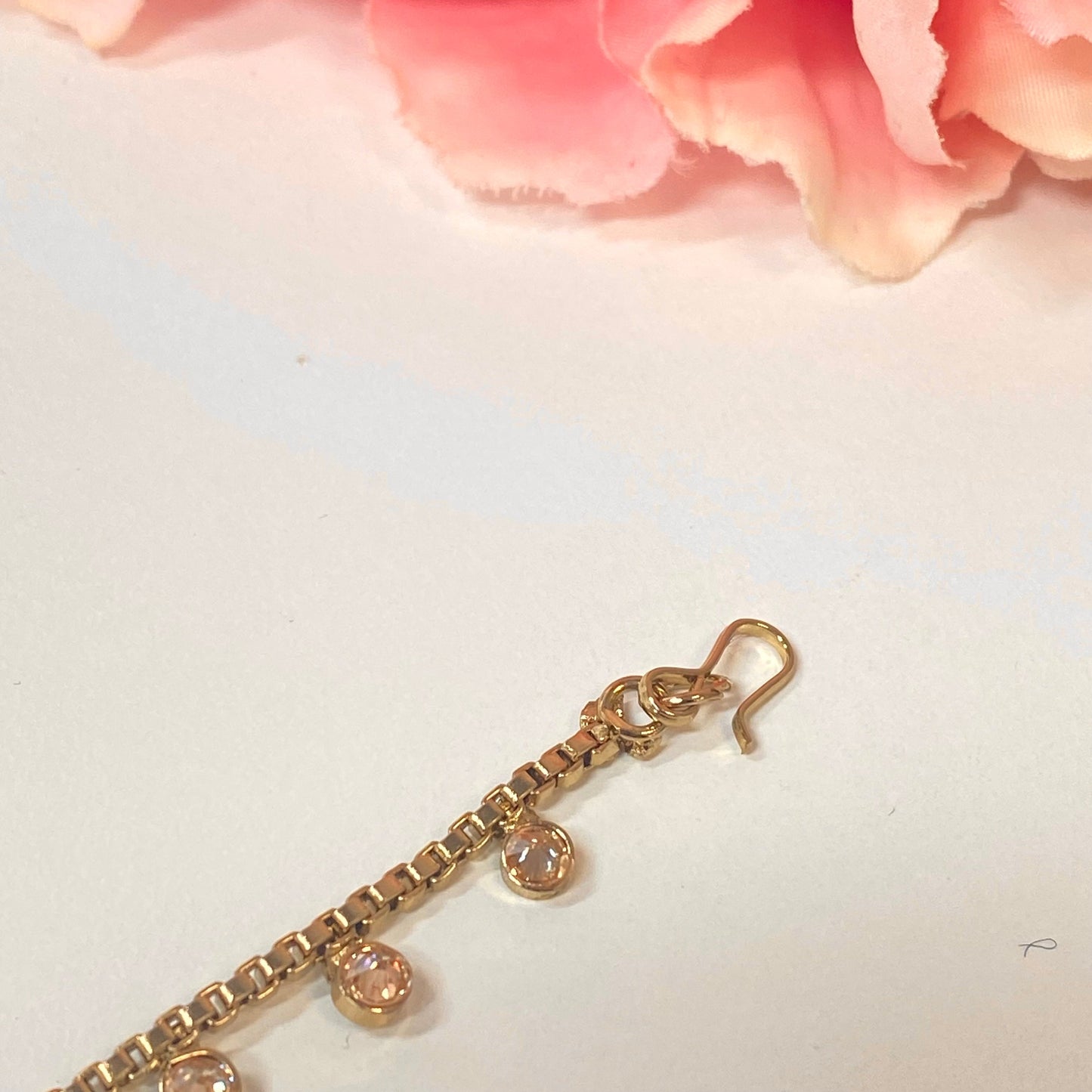 Non-Piercing Nose Ring - Red/ Fashion Jewellery/ Gift for Women/Indian/Pakistani style/Nath /Indian Nose Jewellery