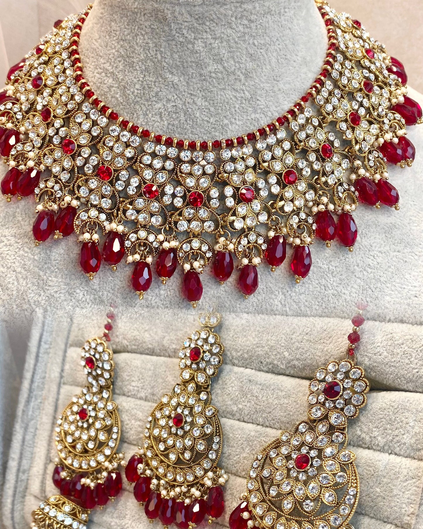 Maroon bridal necklace set/ Jhumki Earring Indian/ Pakistani Style
