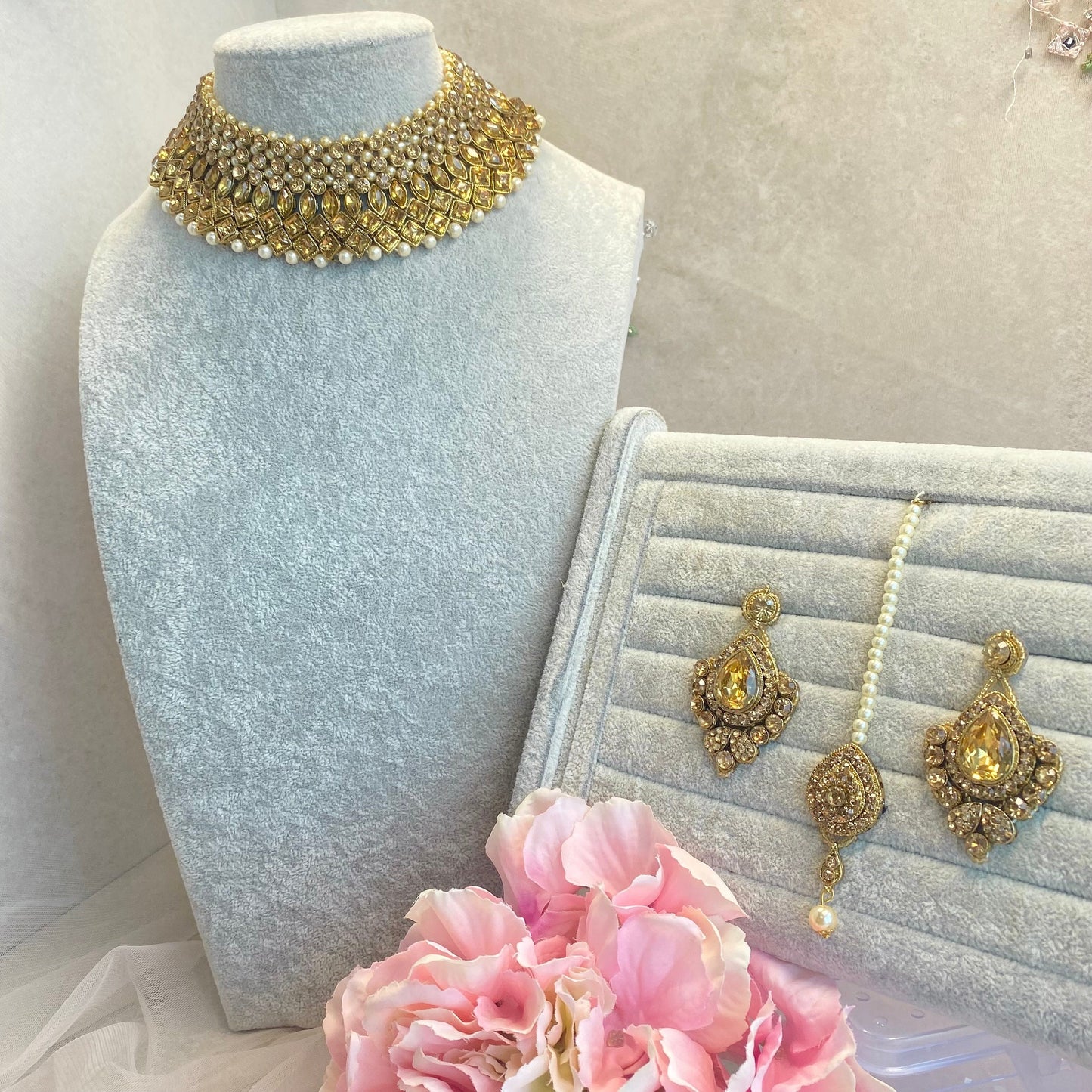 Golden Necklace set