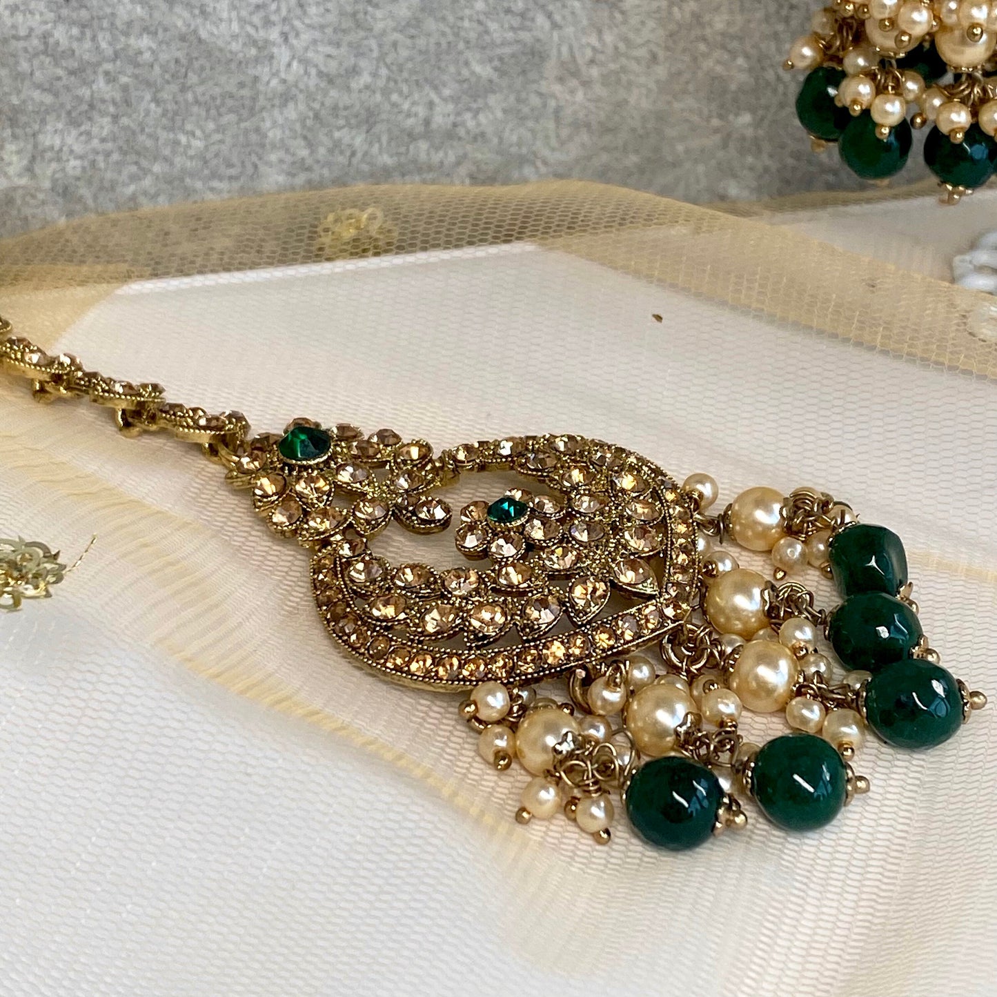 Large Green and Gold Bridal Necklace set Indian/ Pakistani Style/ Wedding/ Fashion Jewellery/ Necklace set