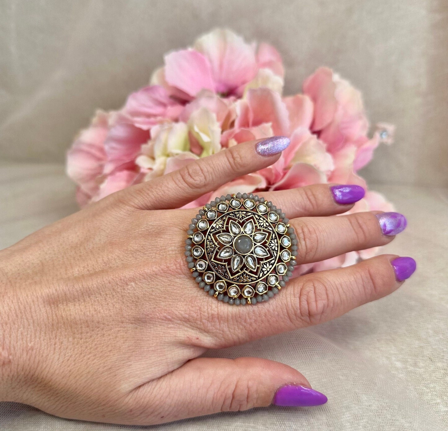 Medium Faux Kudan Ring - Grey/ Fashion Jewellery/ Gift for Women/Indian/Pakistani style