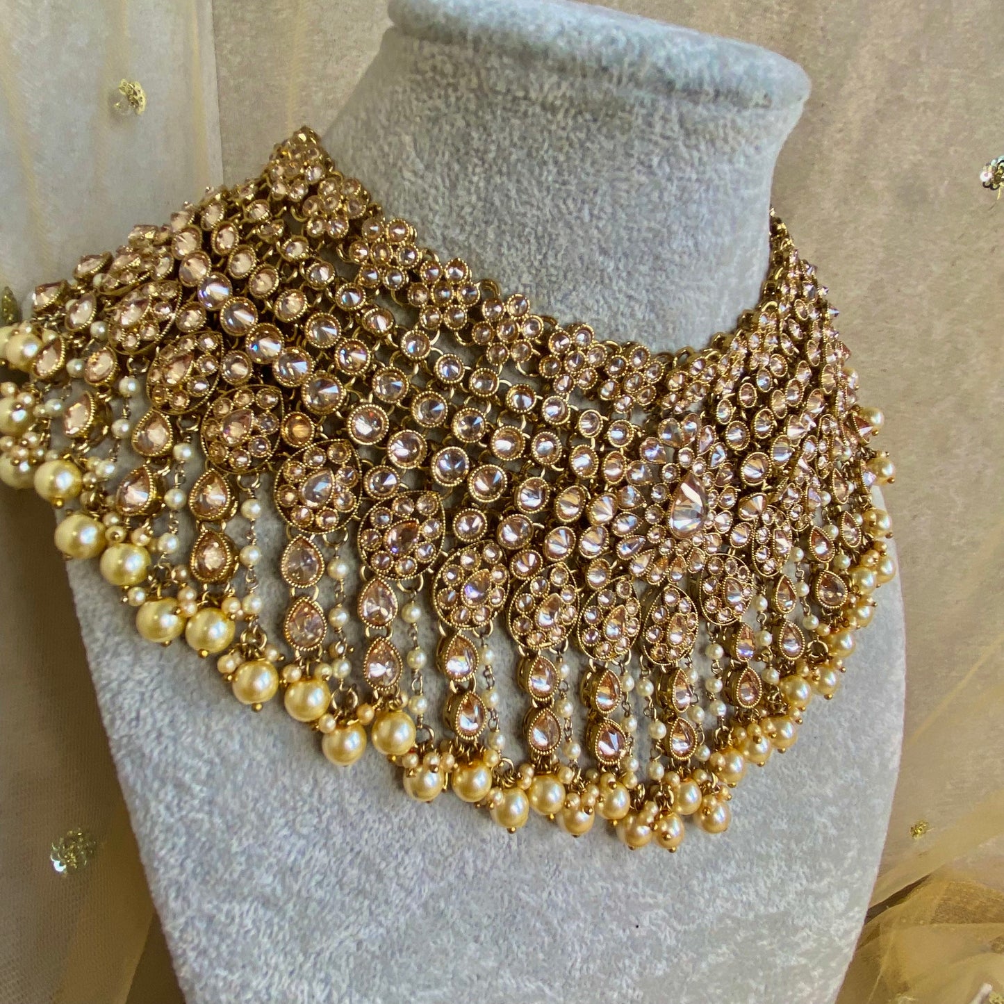 Gold/ Pearl/ Statement Bridal Necklace!/ Unique Style/ Indian/ Pakistani/Fashion Jewellery/ Gift for Women