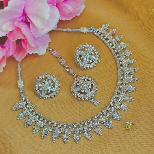 Silver Necklace Set Earring/ Tikka/ Tikli/ Indian/ Pakistani/Fashion Jewellery/ Gift for Women