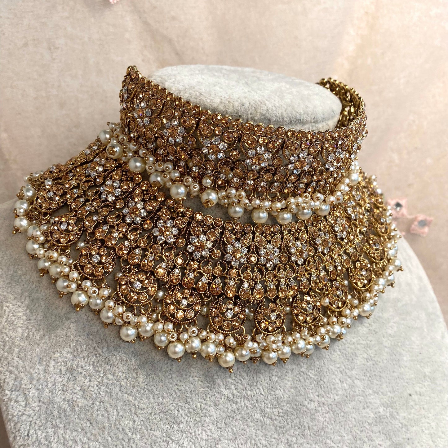Golden Full Bridal set/ Indian/ Pakistani Style/ Choker/ Earring/ Tikka/Wedding