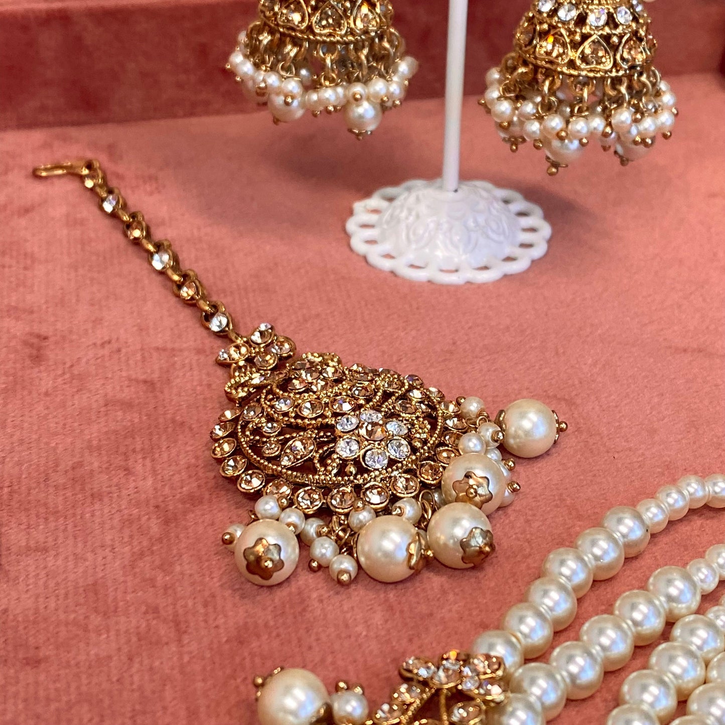 Golden Full Bridal set/ Indian/ Pakistani Style/ Choker/ Earring/ Tikka/Wedding