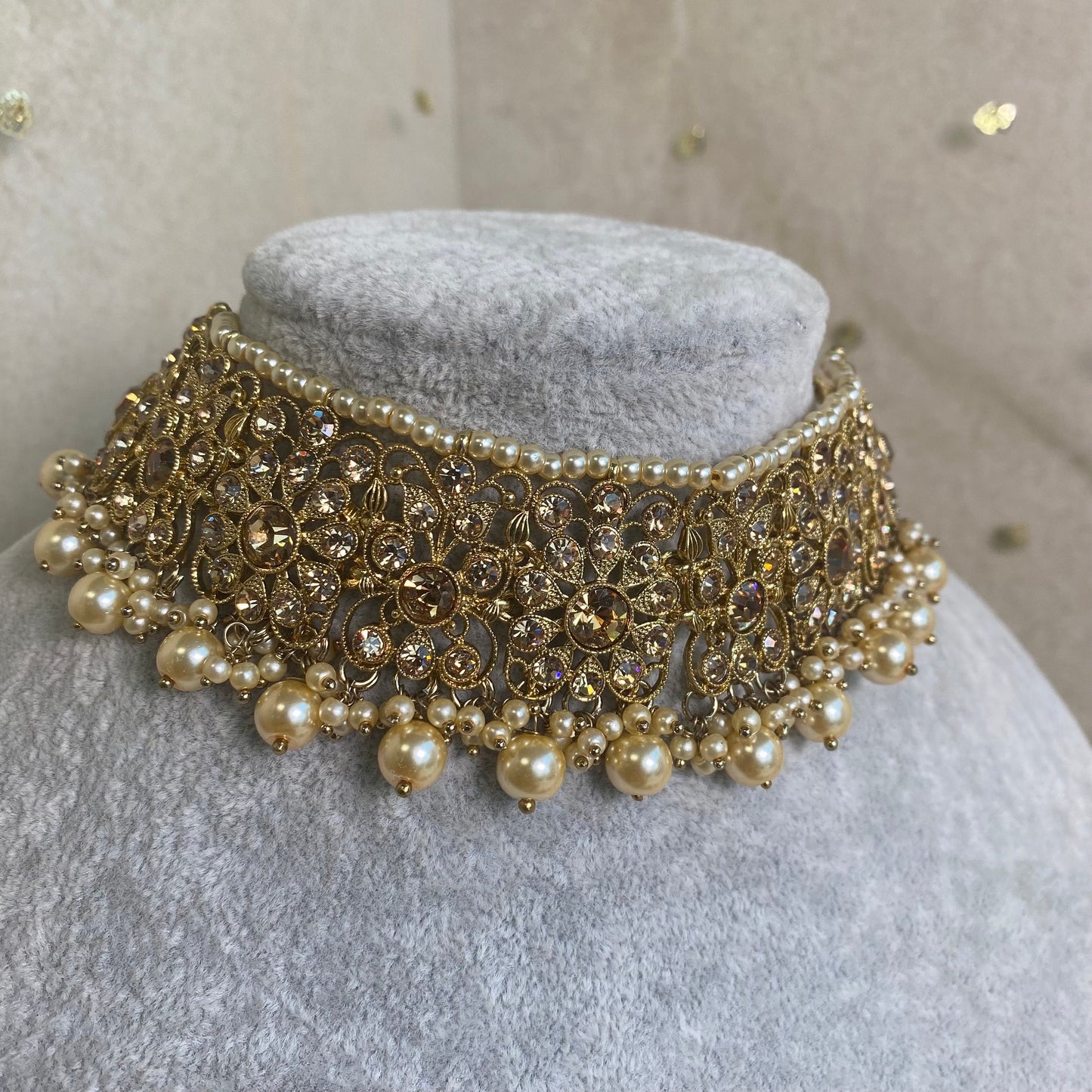 Golden Choker set