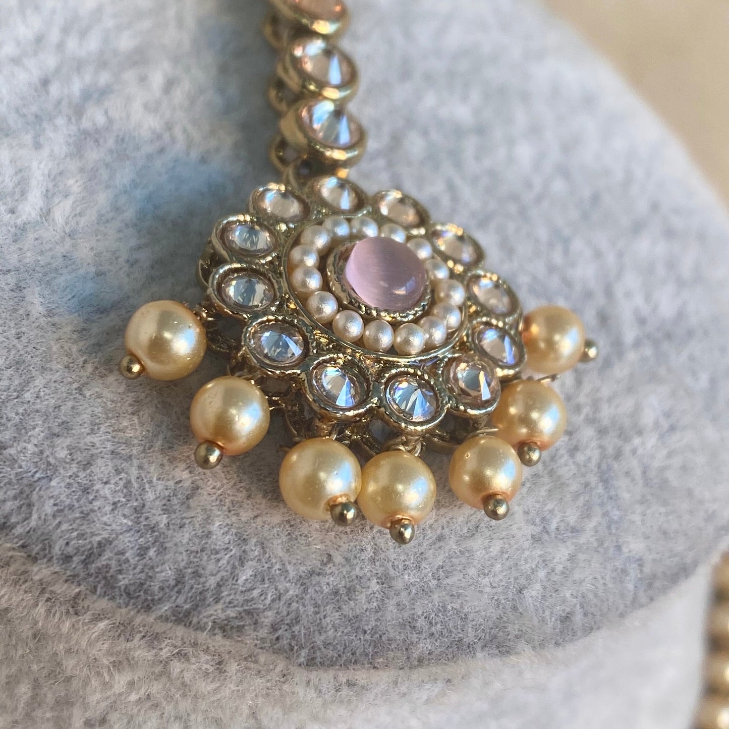 Single Necklace and Tikka