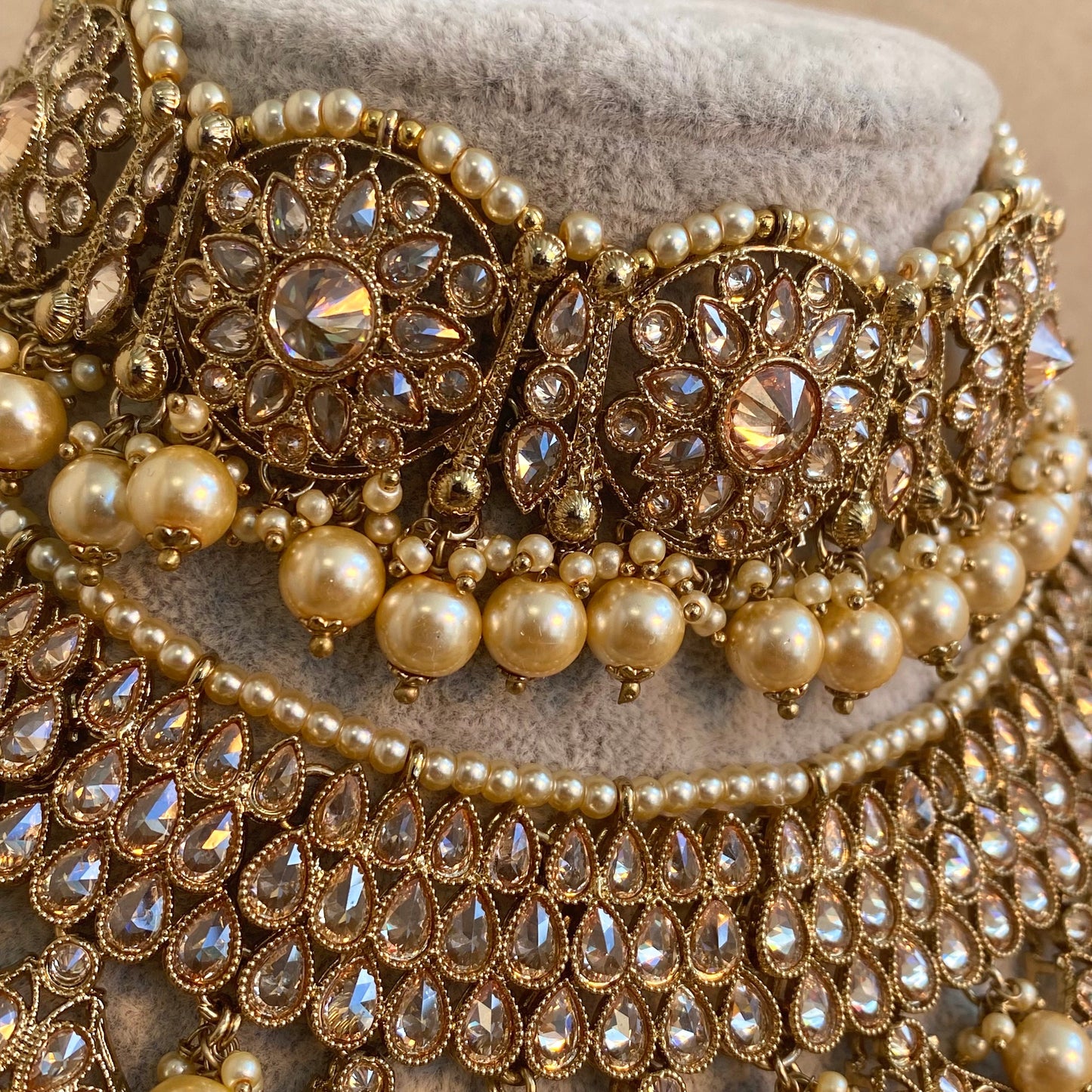 Gold/Pearl Bridal Set with Nose Ring Indian/ Pakistani Style/ Wedding/ Fashion Jewellery/ Necklace set