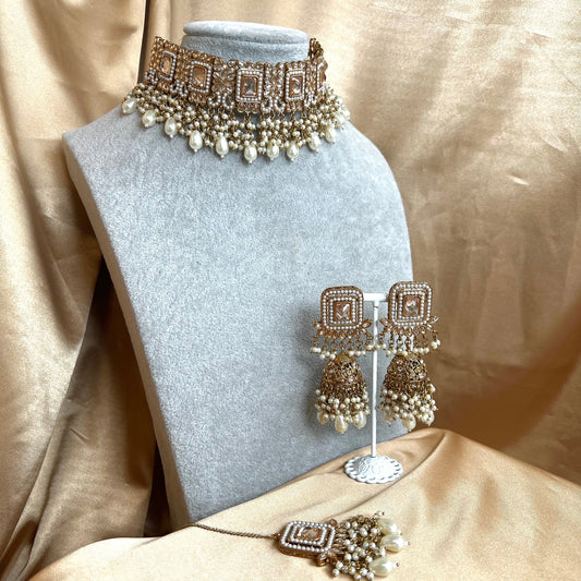 Champagne Choker Set - Pearl