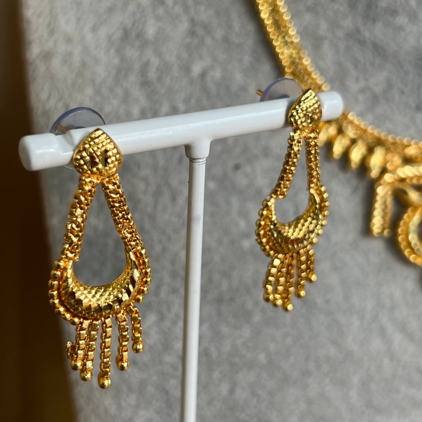 Gold Necklace and Earring/ Tikka/ Tikli/ Indian/ Pakistani/Fashion Jewellery/ Gift for Women