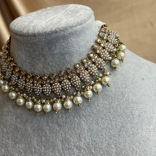 Golden Necklace - Slightly Faulty/ Unique Style/ Indian/ Pakistani/Fashion Jewellery/ Gift for Women