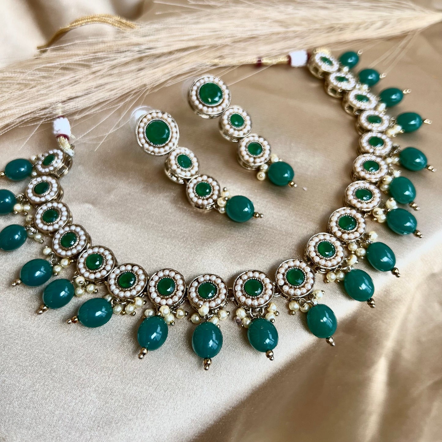 Green Necklace Set Earring/ Tikka/ Tikli/ Indian/ Pakistani/Fashion Jewellery/ Gift for Women