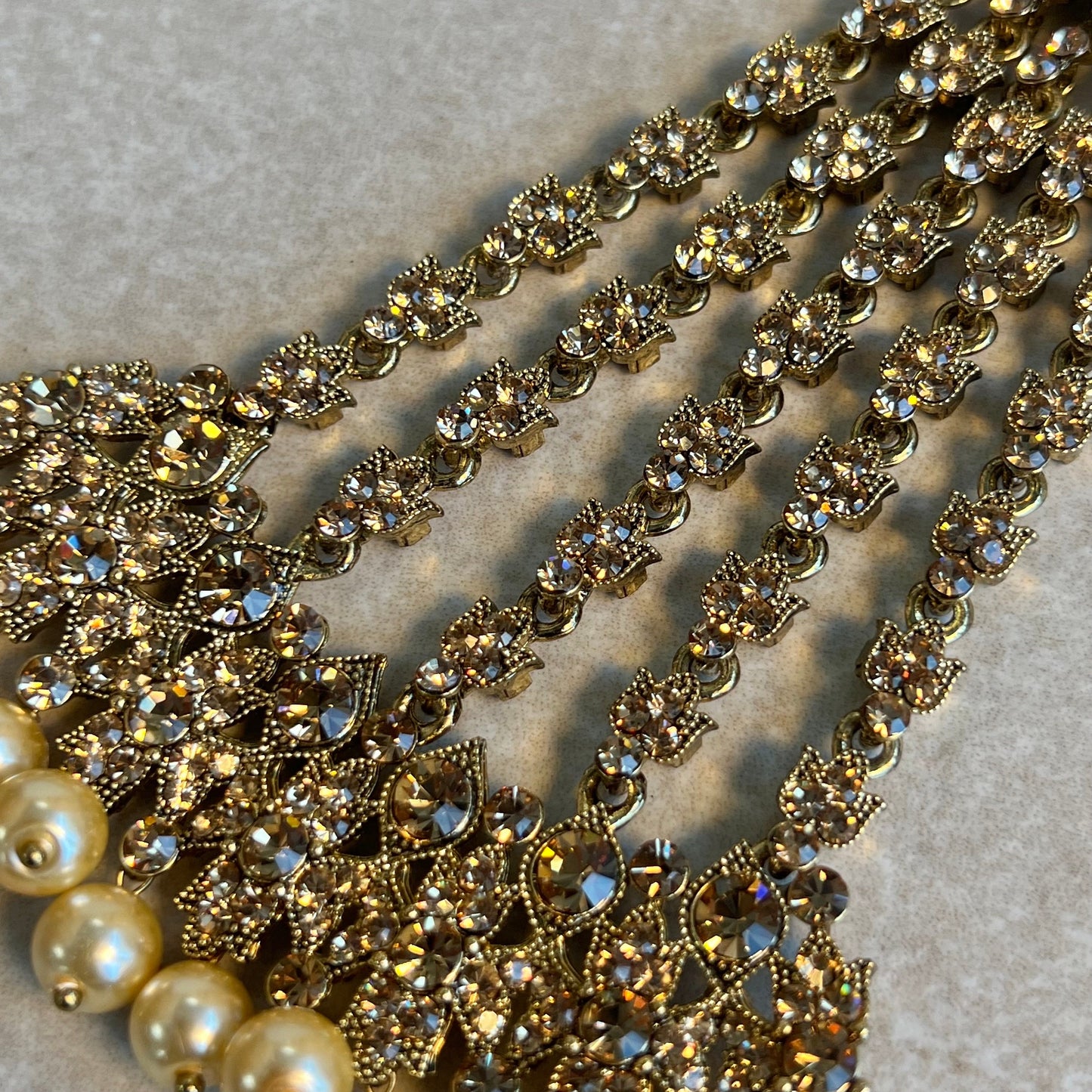 Golden Jhumar/ Passa/ Indian/ Pakistani Style/Headpieces