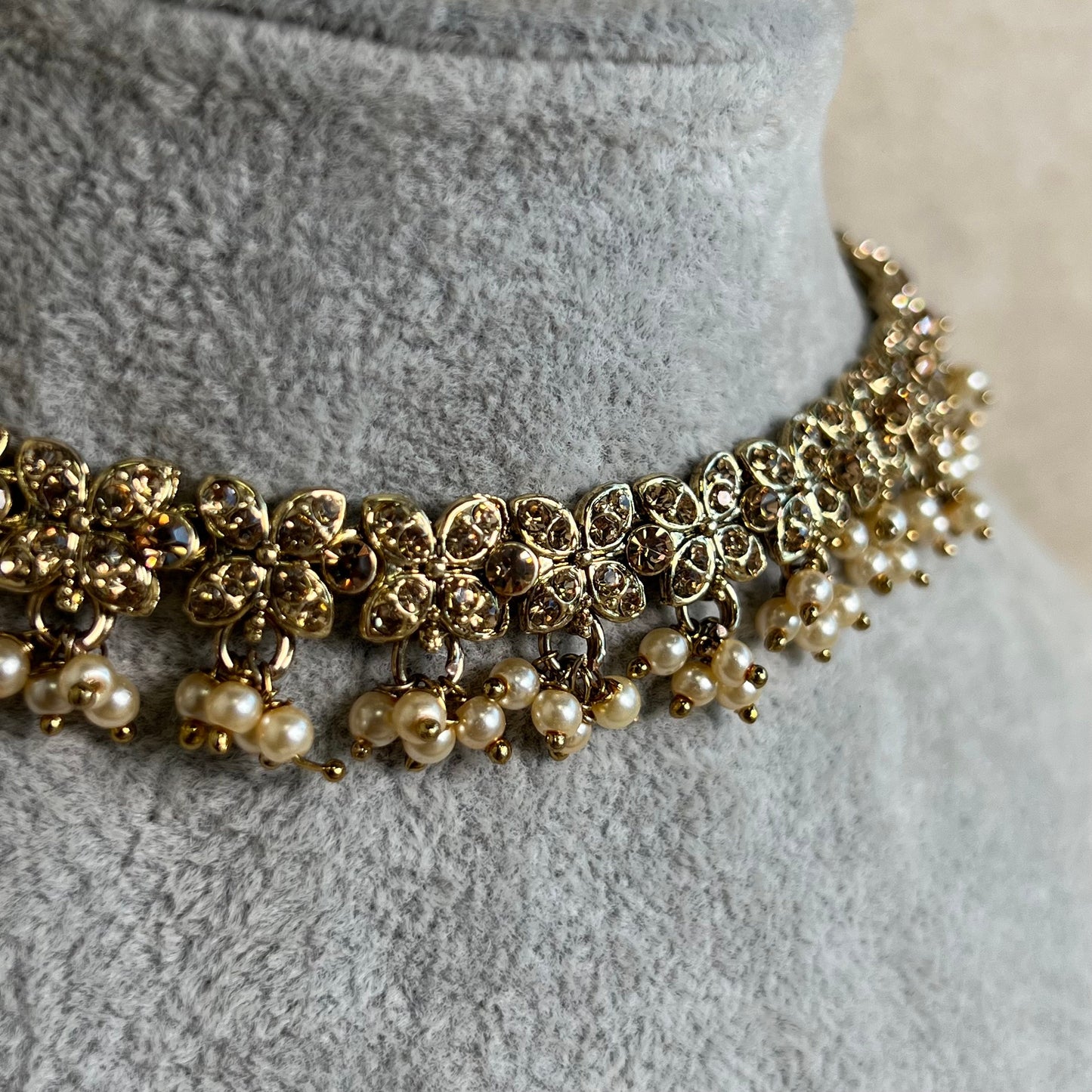 Golden Elegant Necklace- Single