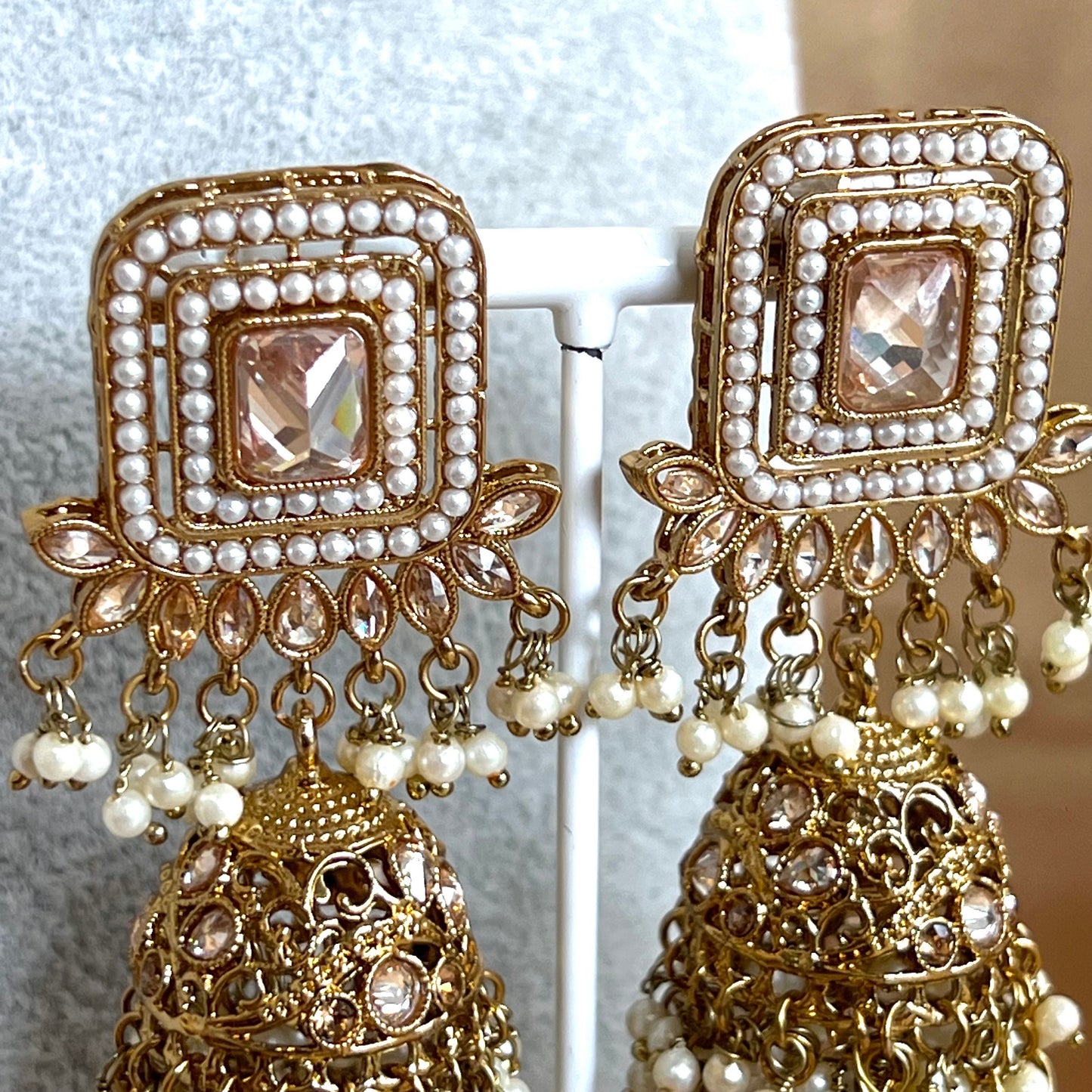 Champagne Choker Set - Pearl