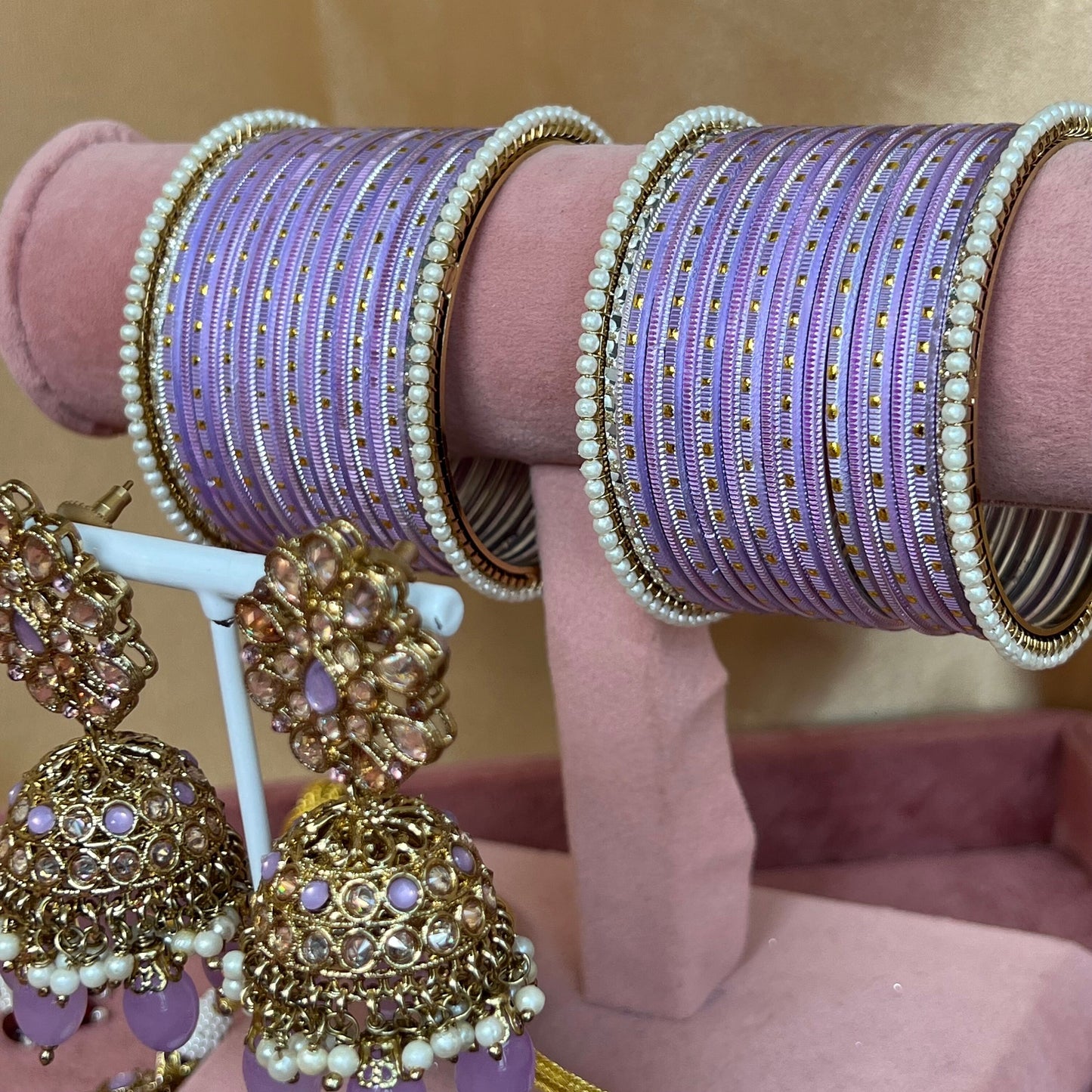 Lilac Choker set and Bangles