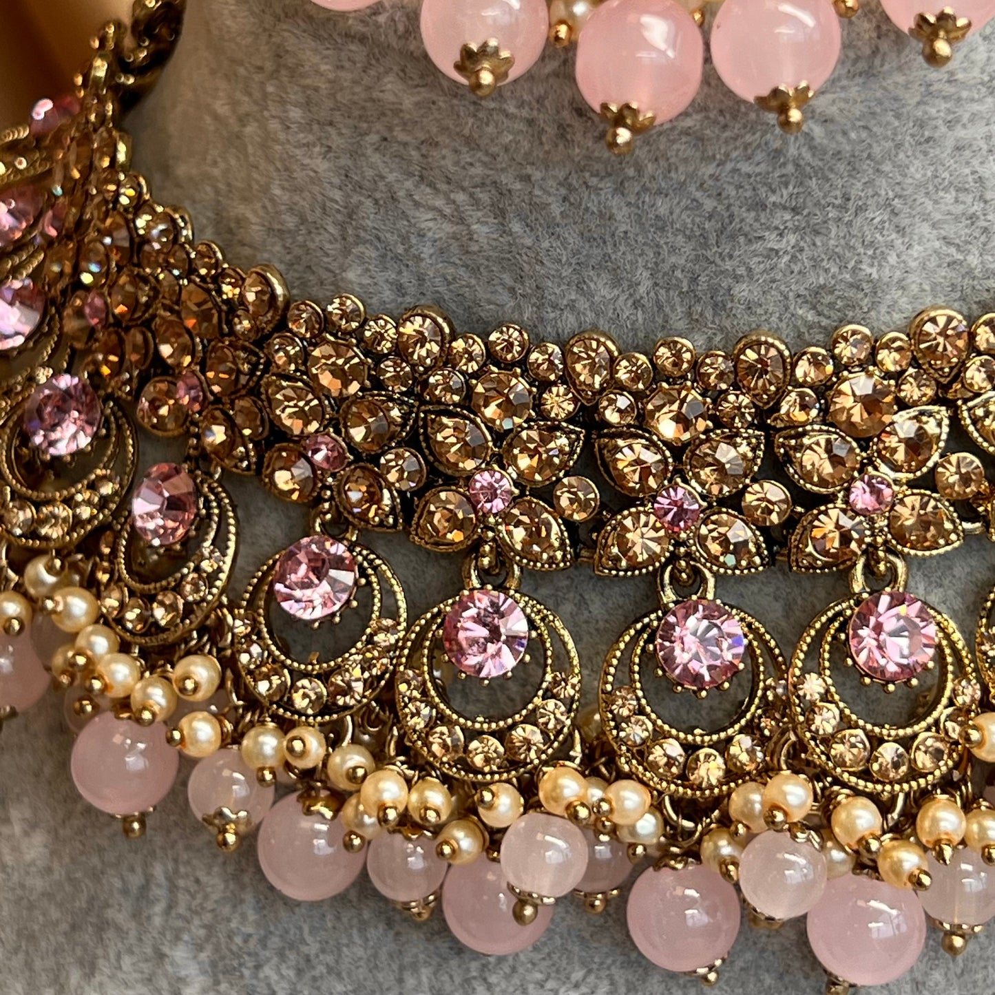 Choker set- Light Pink Earring/ Tikka/ Tikli/ Indian/ Pakistani/Fashion Jewellery/ Gift for Women