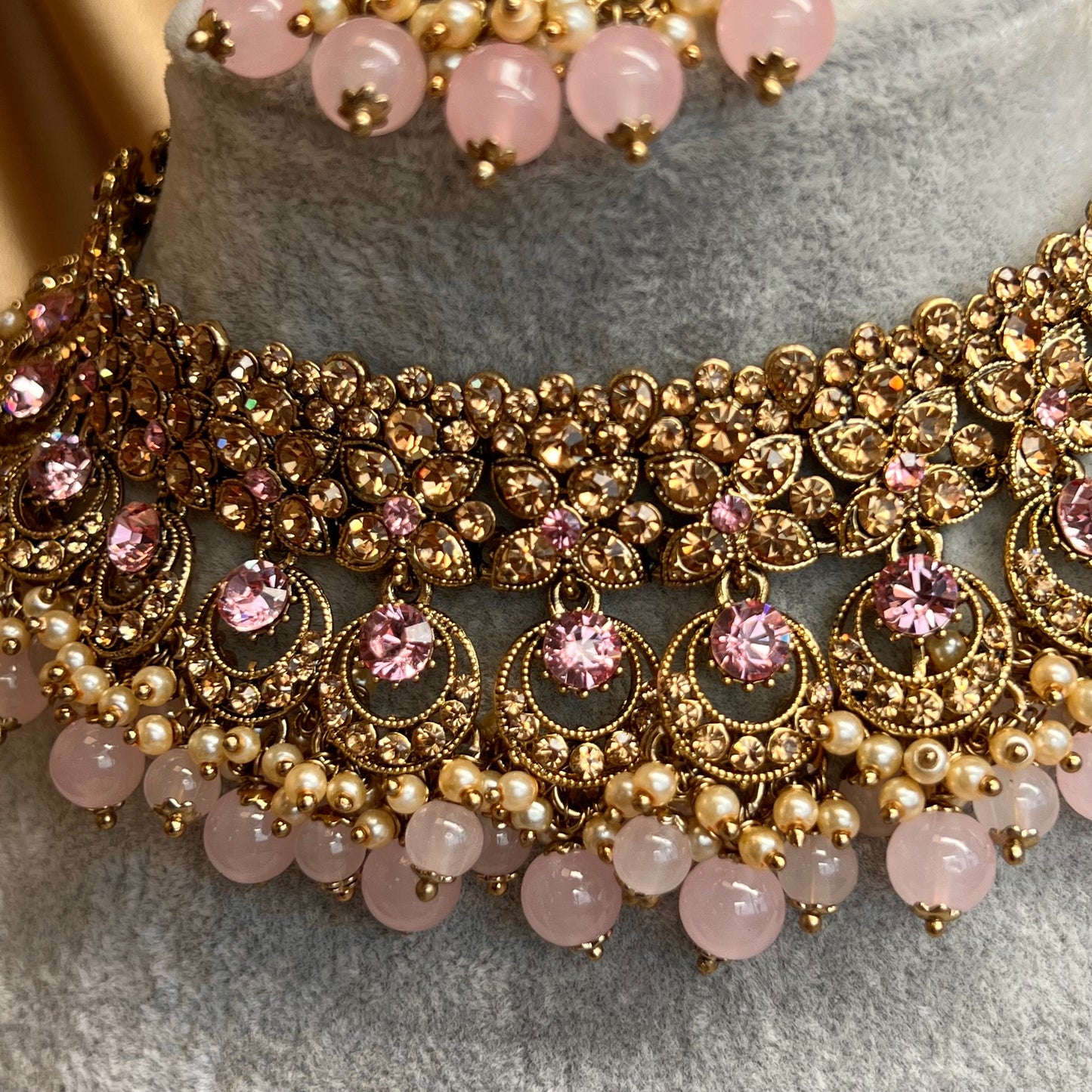 Choker set- Light Pink Earring/ Tikka/ Tikli/ Indian/ Pakistani/Fashion Jewellery/ Gift for Women