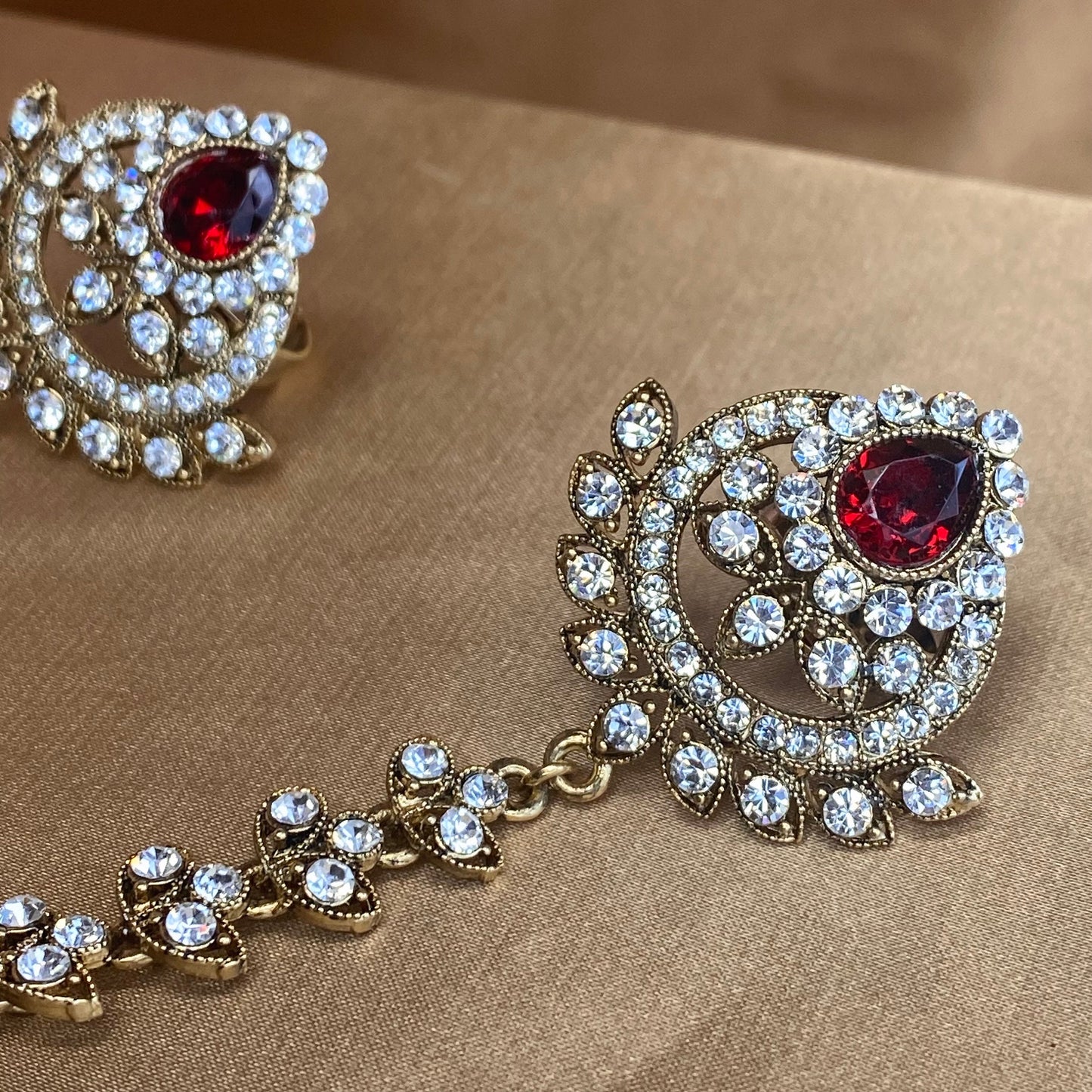 Hand Harness - Red (Pair)