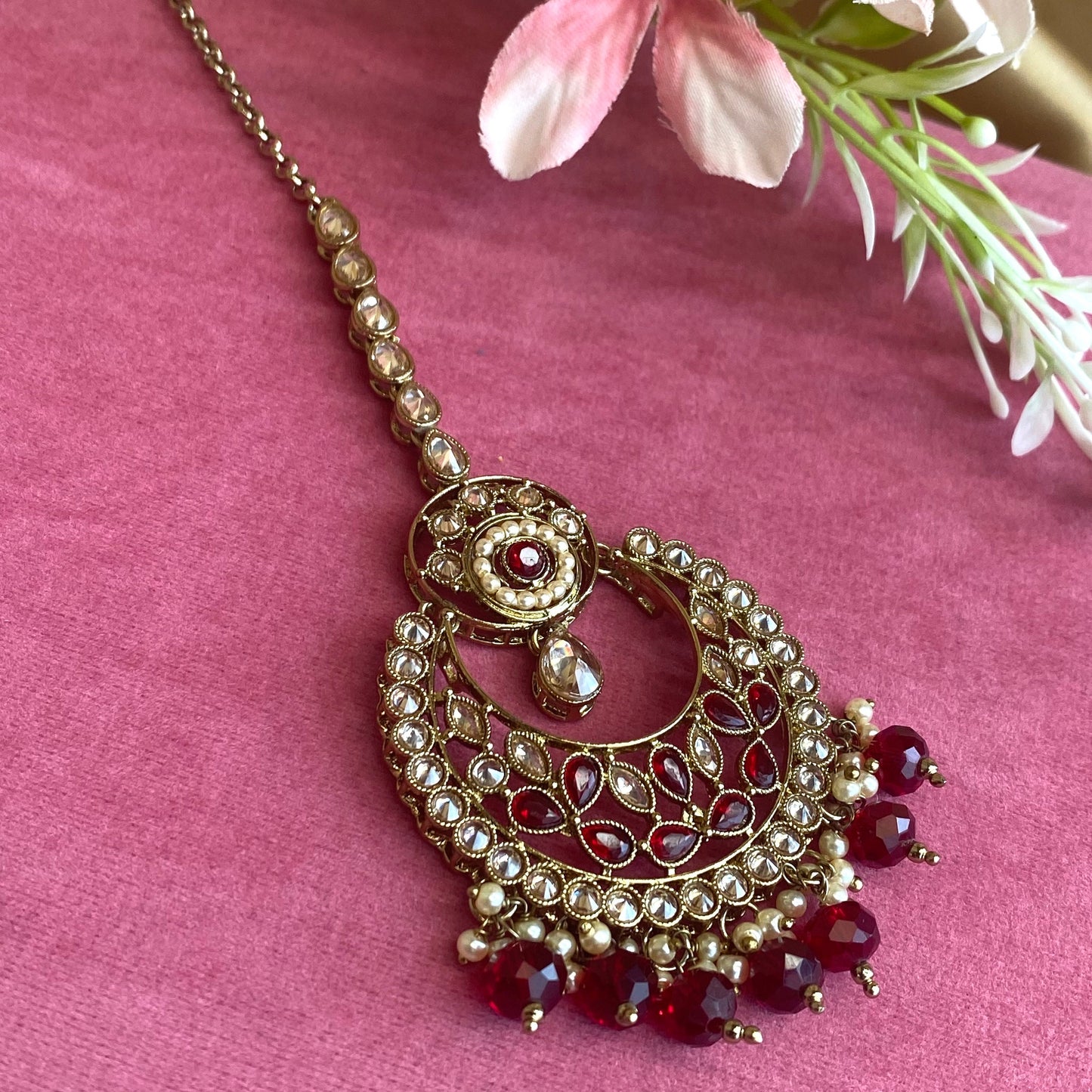 Maroon Tikka/ Tikli/ Indian/ Pakistani Fashion Jewellery/ Maang Tikkas