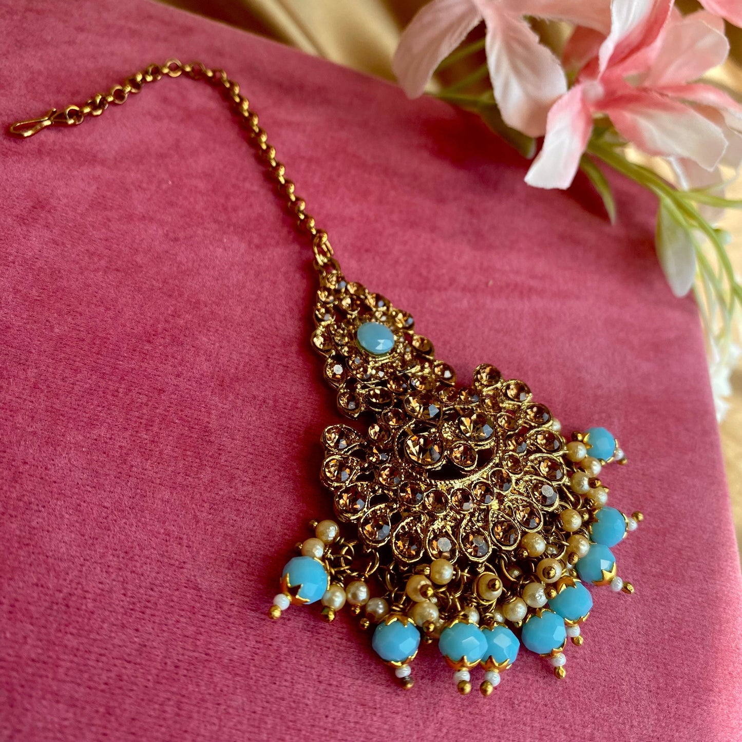Blue Tikka/ Tikli/ Indian/ Pakistani Fashion Jewellery/ Maang Tikkas