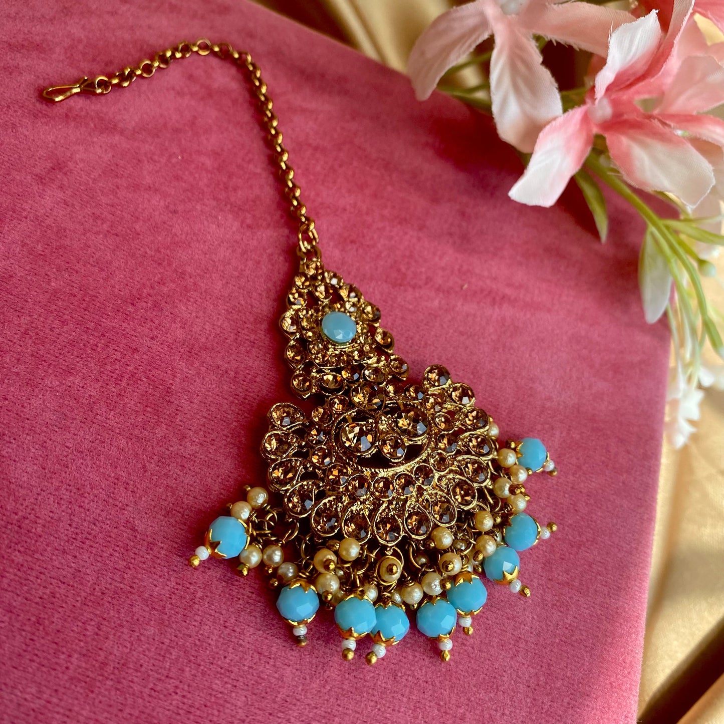Blue Tikka/ Tikli/ Indian/ Pakistani Fashion Jewellery/ Maang Tikkas