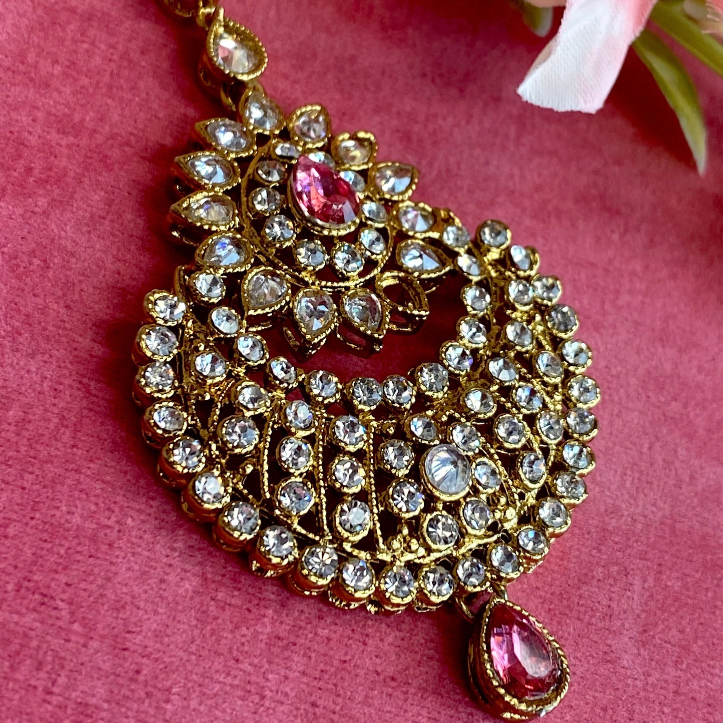 Pink Tikka Faulty!/ Tikli/ Indian/ Pakistani Fashion Jewellery/ Maang Tikkas