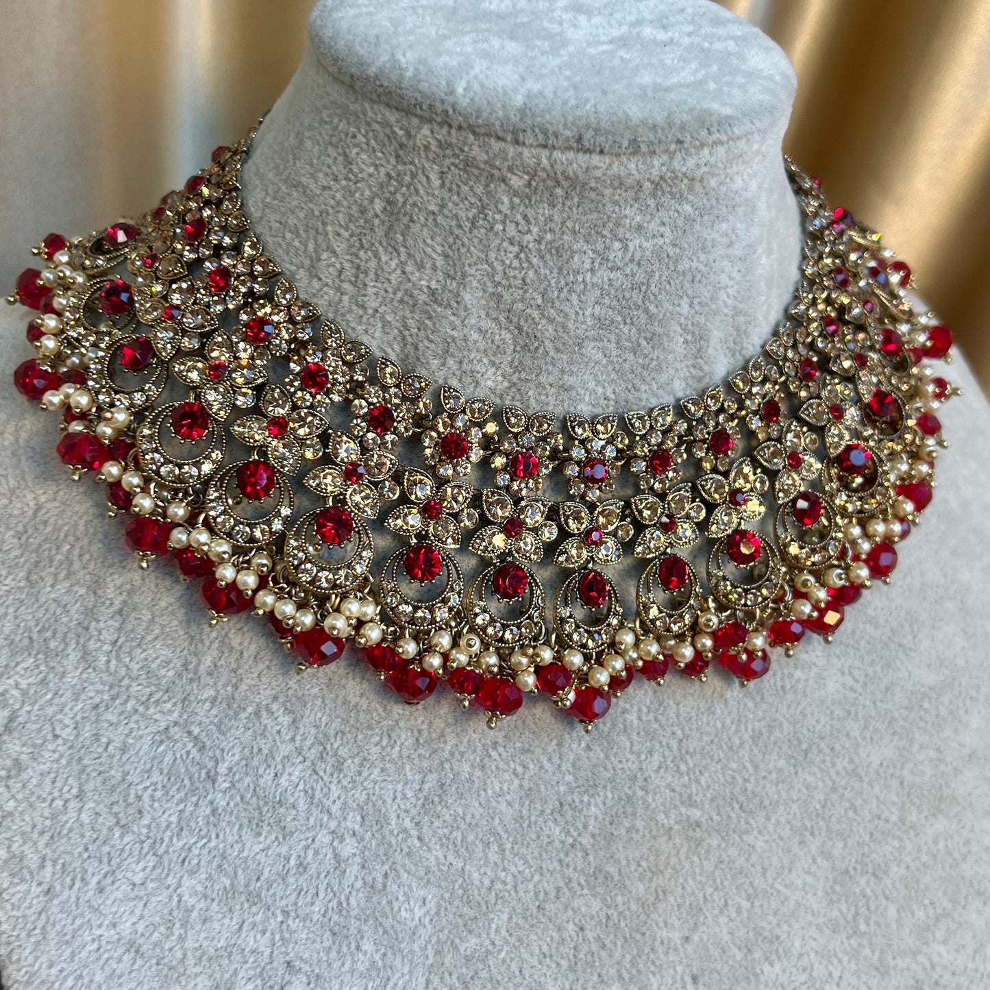 Red Necklace and Earring/ Tikka/ Tikli/ Indian/ Pakistani/Fashion Jewellery/ Gift for Women
