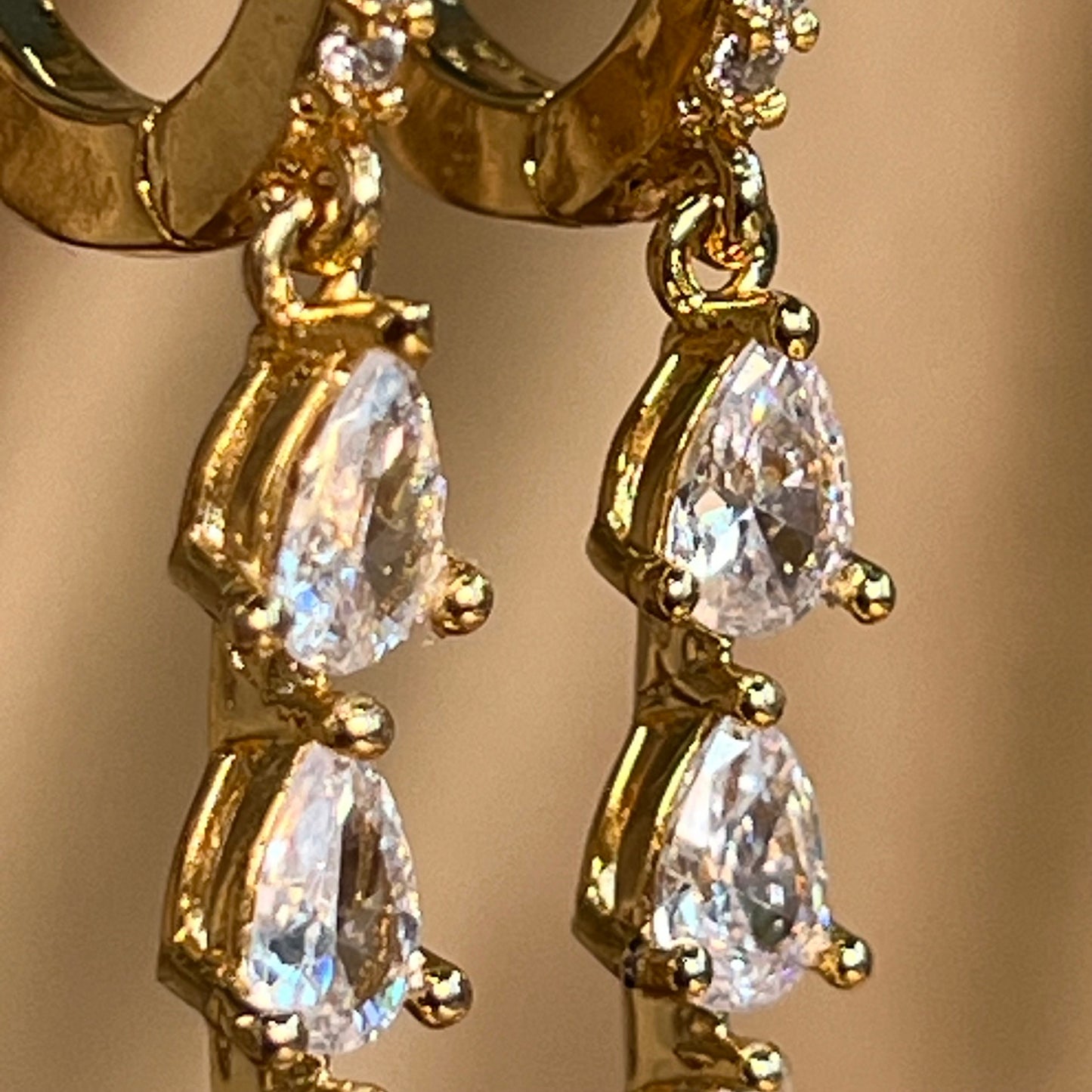 Elegant Crystal Earrings - Gold  Hoop Diamond Earring Recption/Civil Wedding/ Party Earring. Gift for women/ Fashion Jewellery/Sophisticated