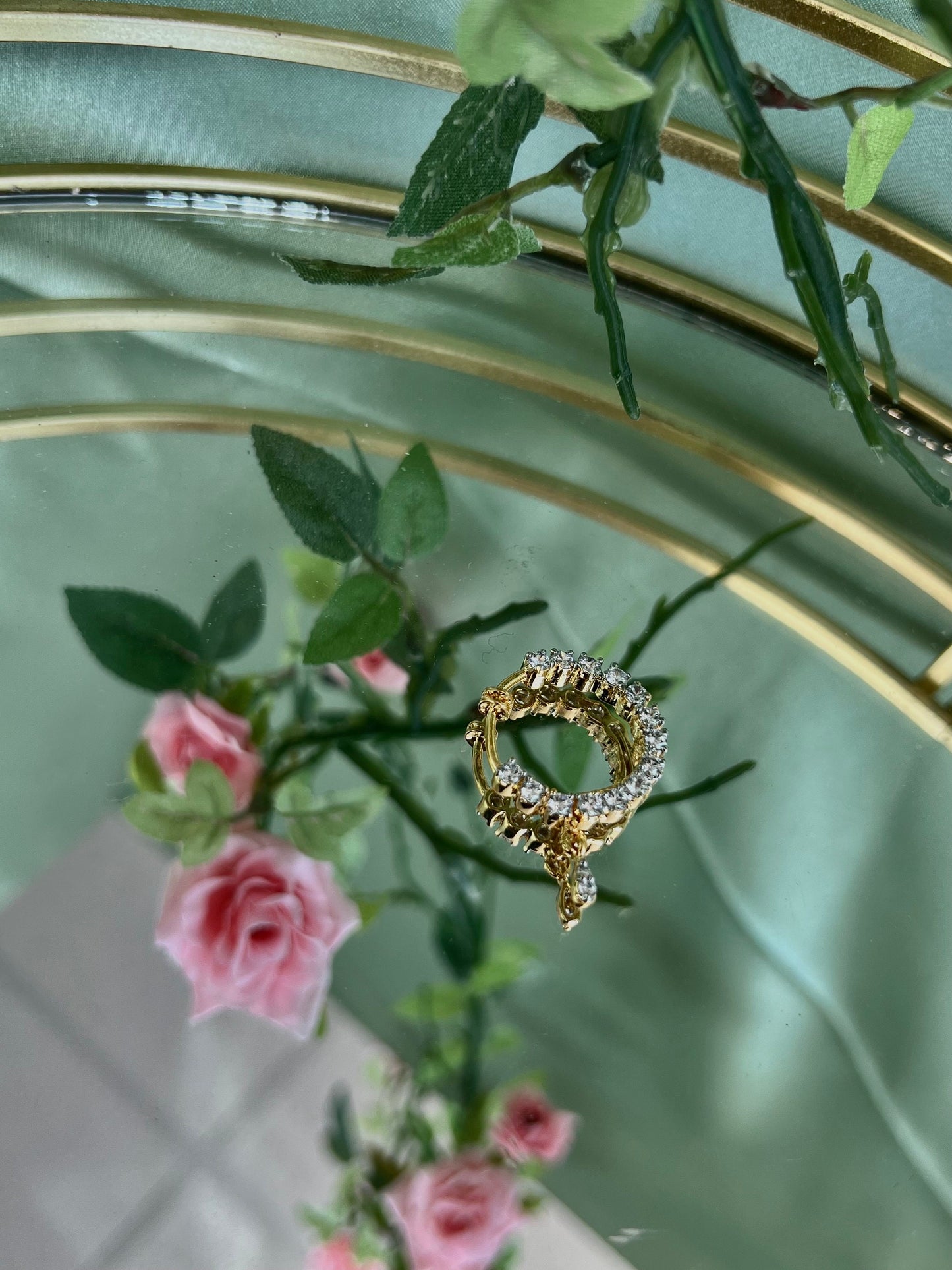 Medium Crystal Nose Ring - Non Piericing/ Fashion Jewellery/ Gift for Women/Indian/Pakistani style/Nath /Indian Nose Jewellery