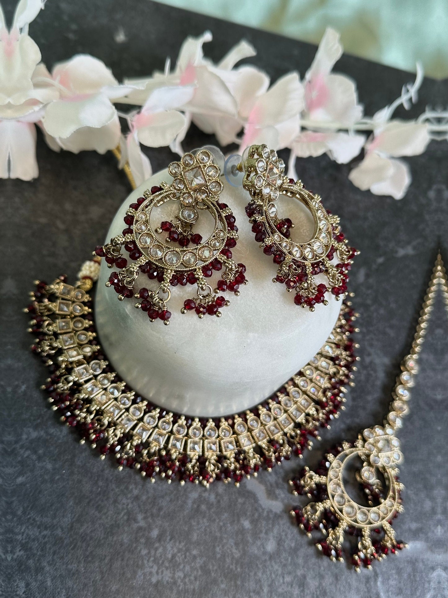 Maroon Crystal Choker Set Earring/ Tikka/ Tikli/ Indian/ Pakistani/Fashion Jewellery/ Gift for Women