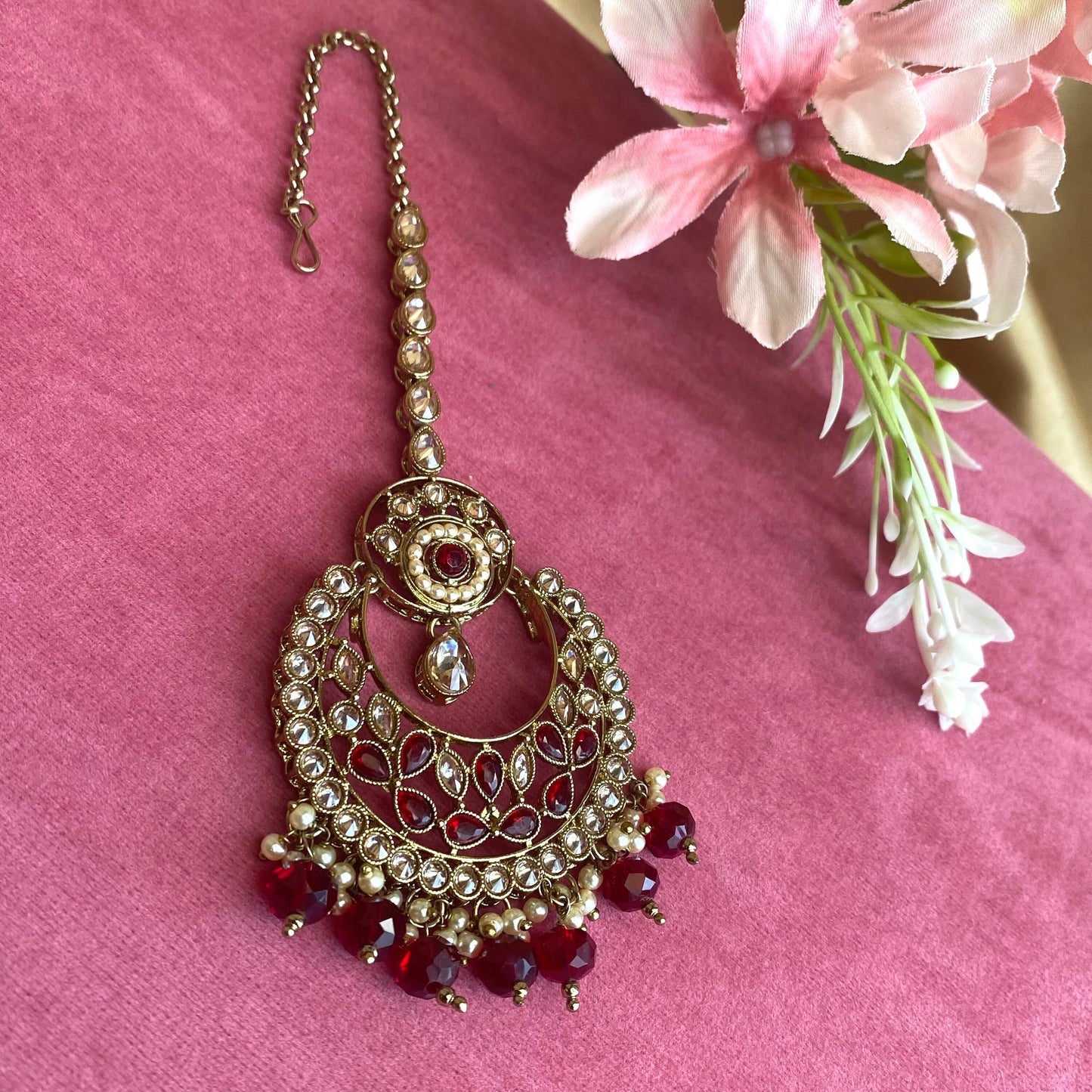 Maroon Tikka/ Tikli/ Indian/ Pakistani Fashion Jewellery/ Maang Tikkas