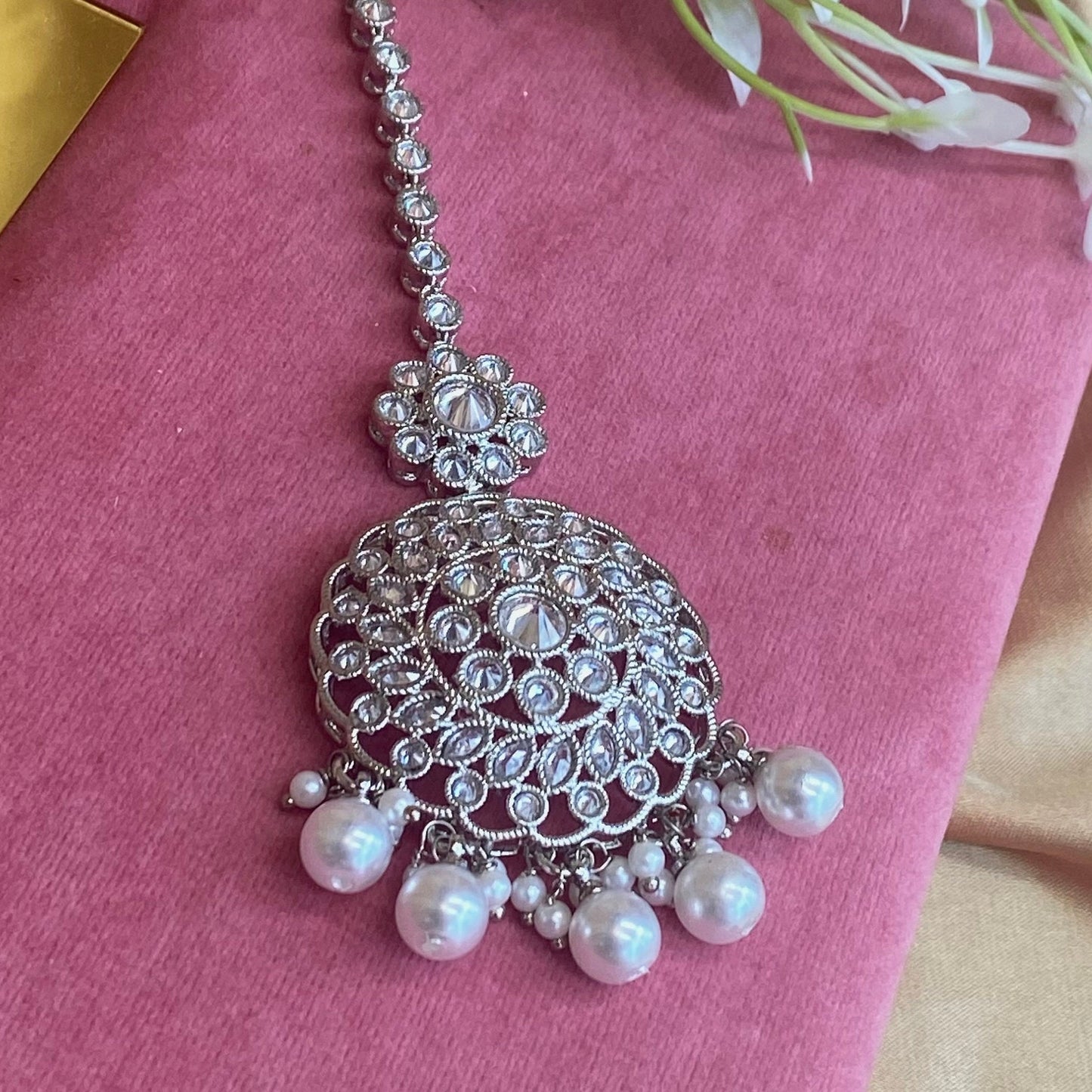 Silver Tikka/ Tikli/ Indian/ Pakistani Fashion Jewellery/ Maang Tikkas