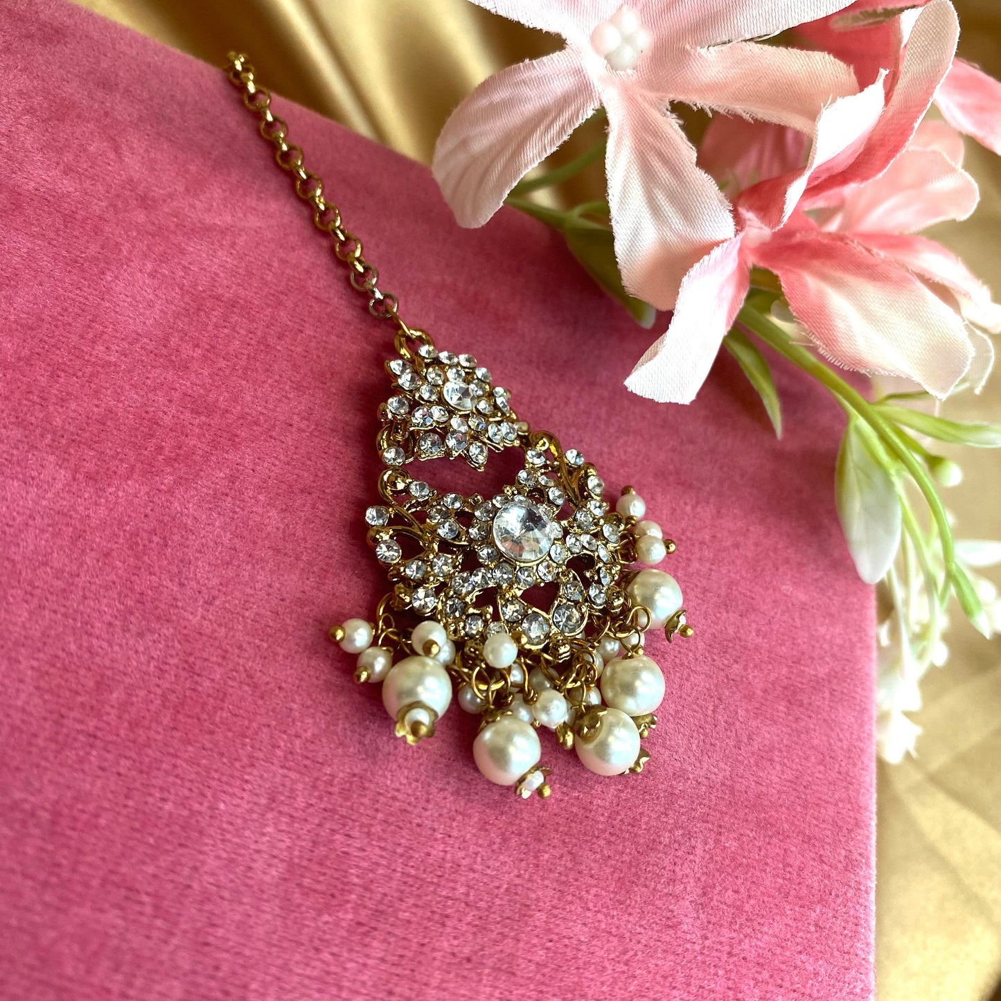 Clear Tikka/ Tikli/ Indian/ Pakistani Fashion Jewellery/ Maang Tikkas