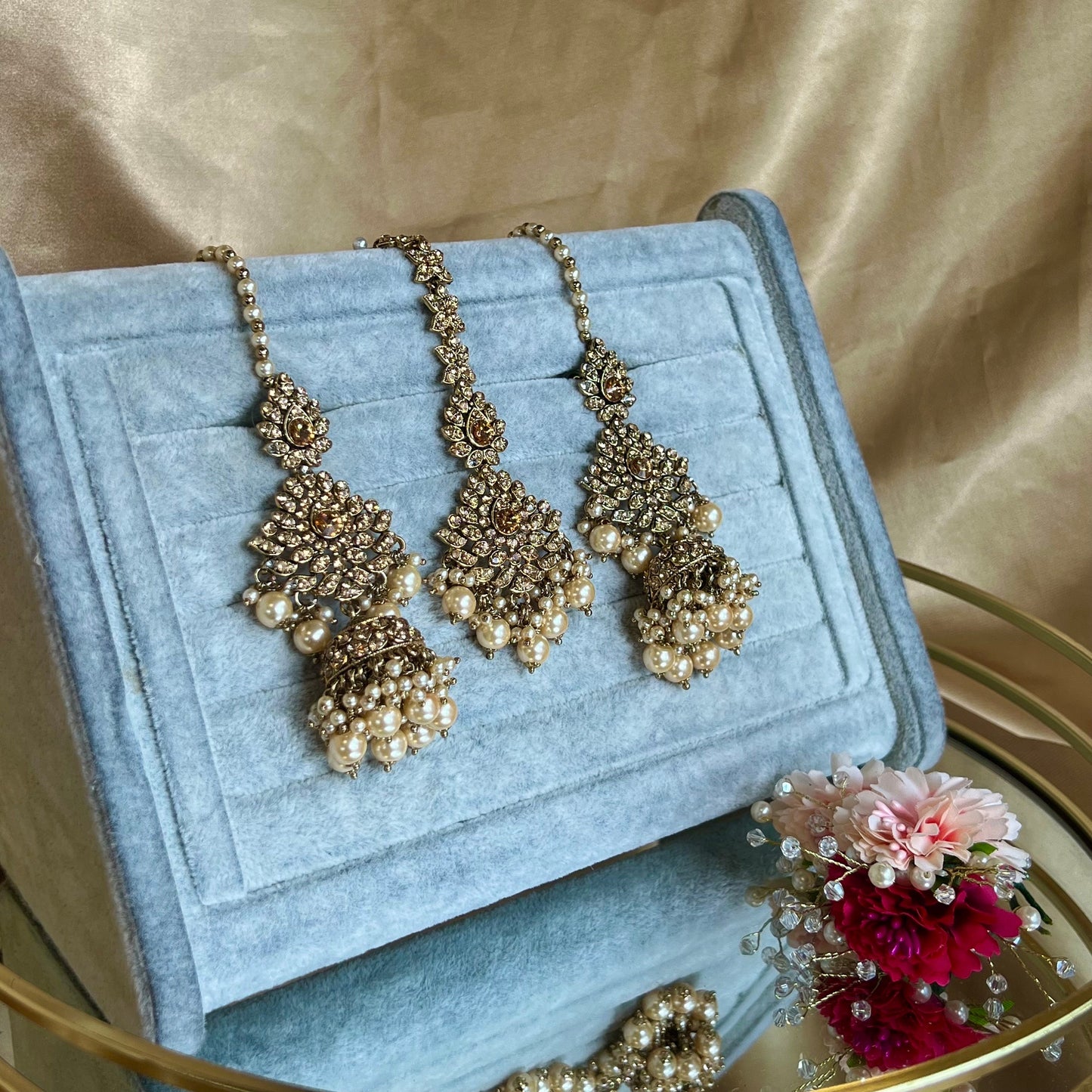 Golden Jhumka Earring and Tikka Set/ Jhumki Earring Indian/ Pakistani Style