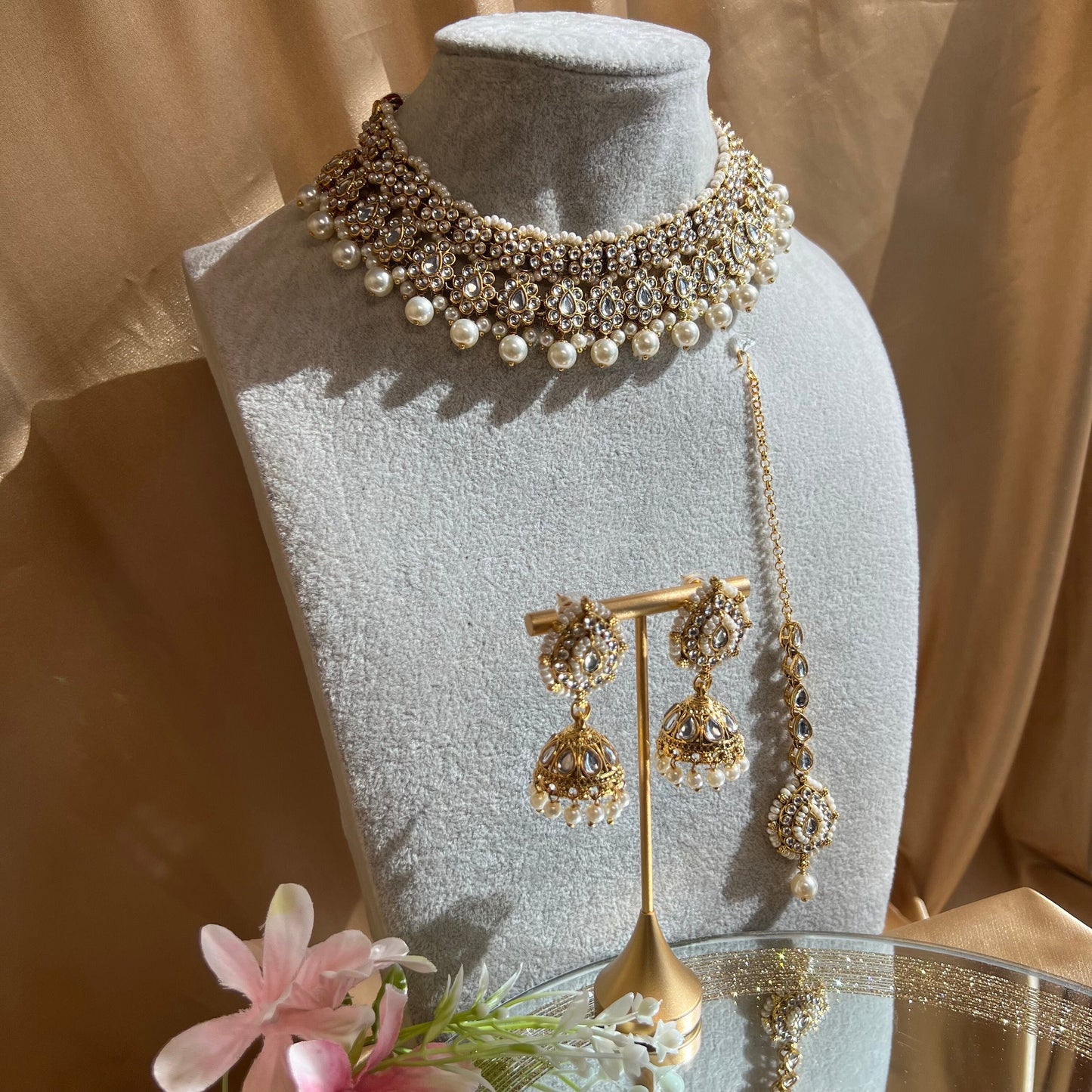 Faux Kundan White Necklace Set Earring/ Tikka/ Tikli/ Indian/ Pakistani/Fashion Jewellery/ Gift for Women