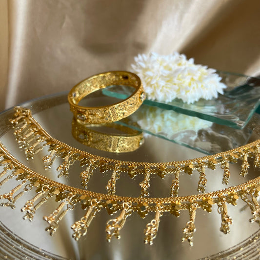 Anklets - Bright Gold/Indian/ Pakistani Style Jhanjra/ Foot Accessory/Valentines gifts