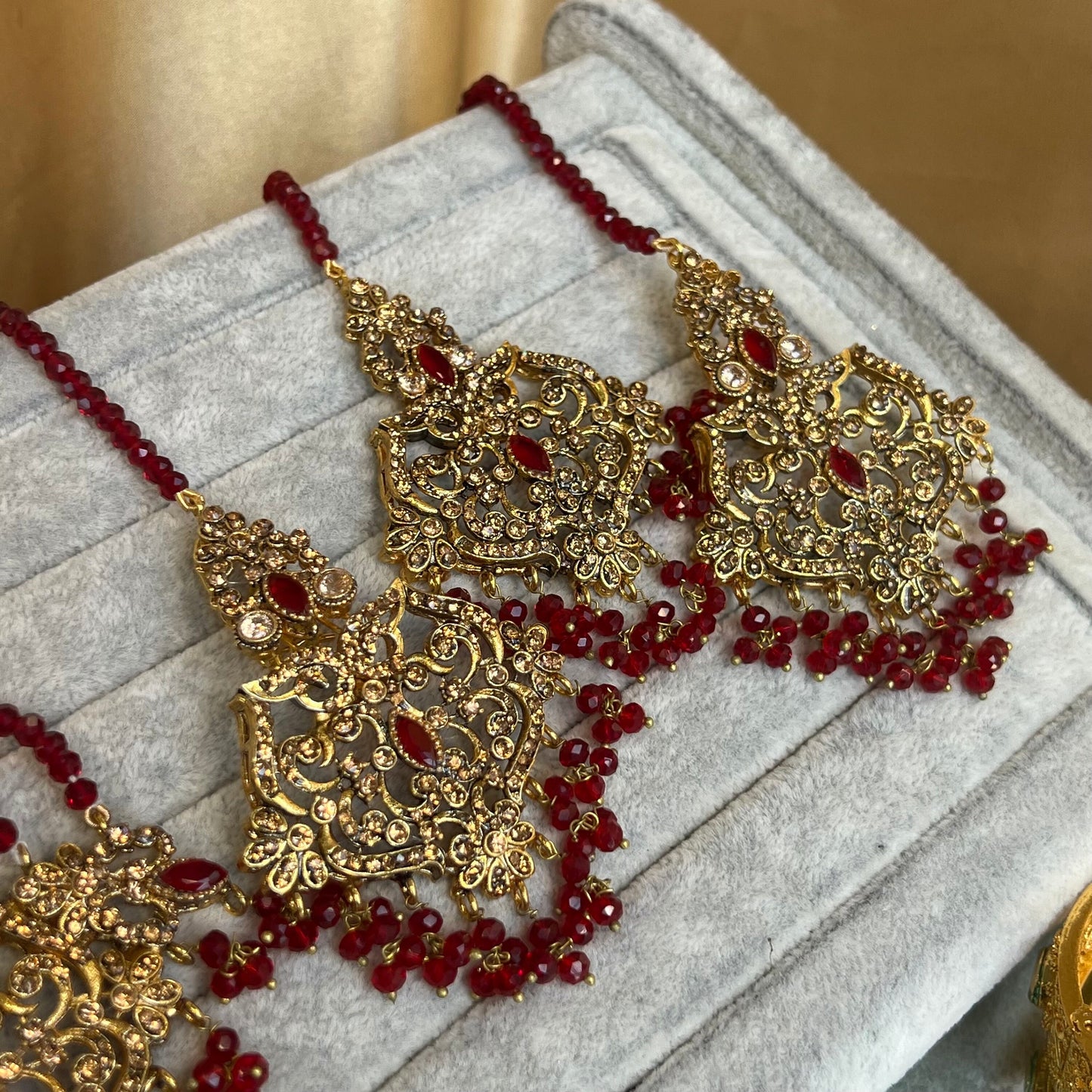 Maroon Earring and Tikka only/  Flat Earring Indian/ Pakistani Style