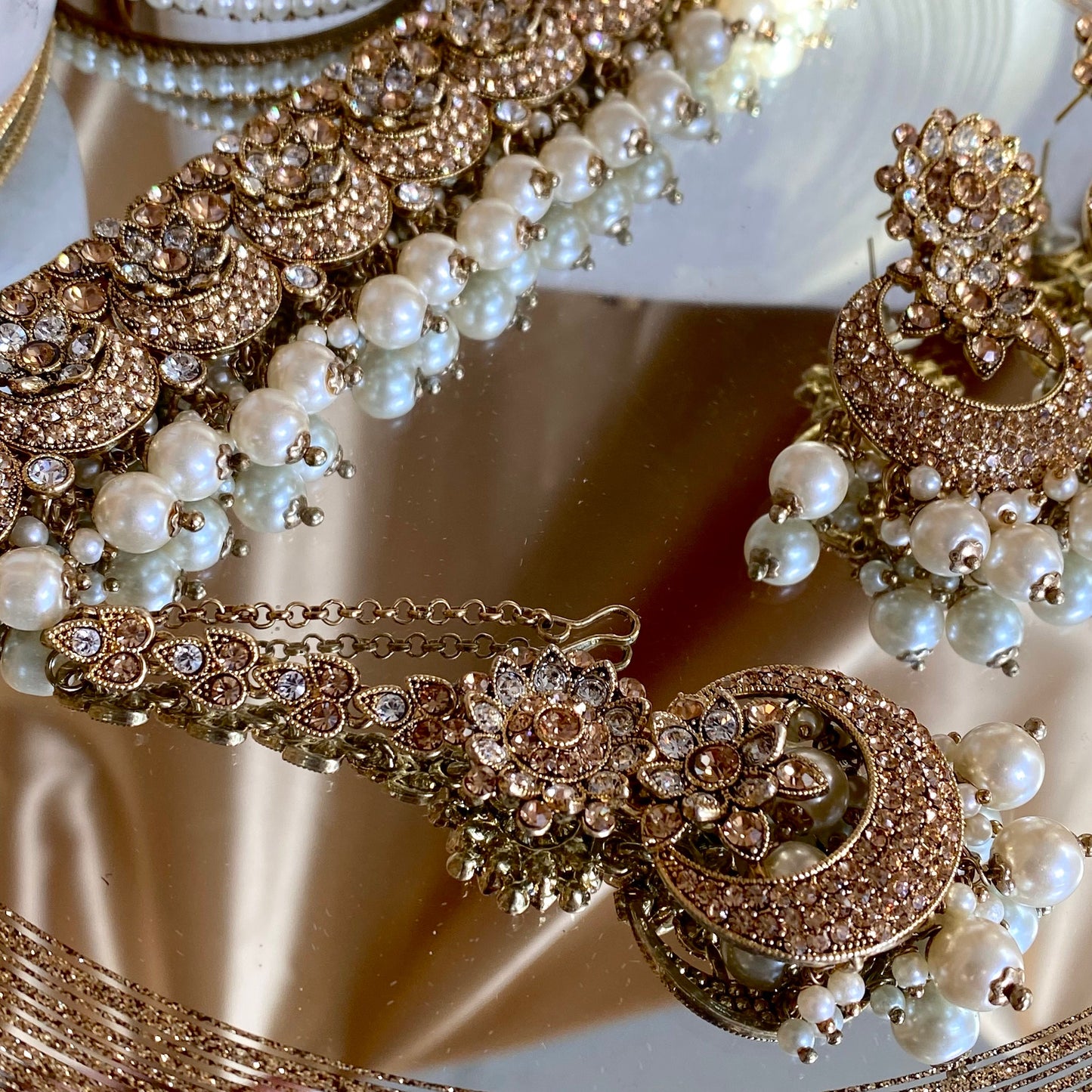 Golden/ Clear Choker Set/ Pearl/ Earring/Tikka/Indian/ Pakistani/Fashion Jewellery/