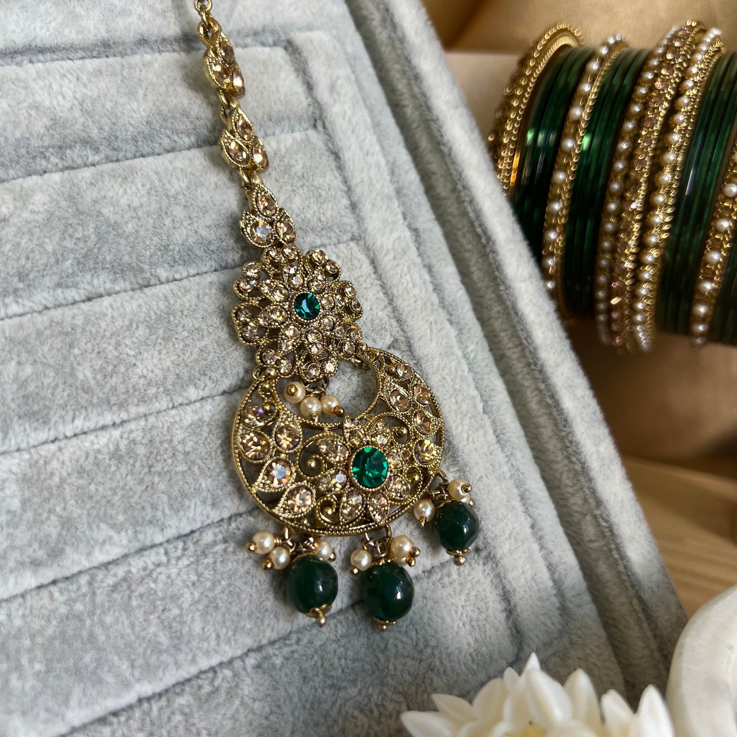 Green Tikka/ Tikli/ Indian/ Pakistani Fashion Jewellery/ Maang Tikkas