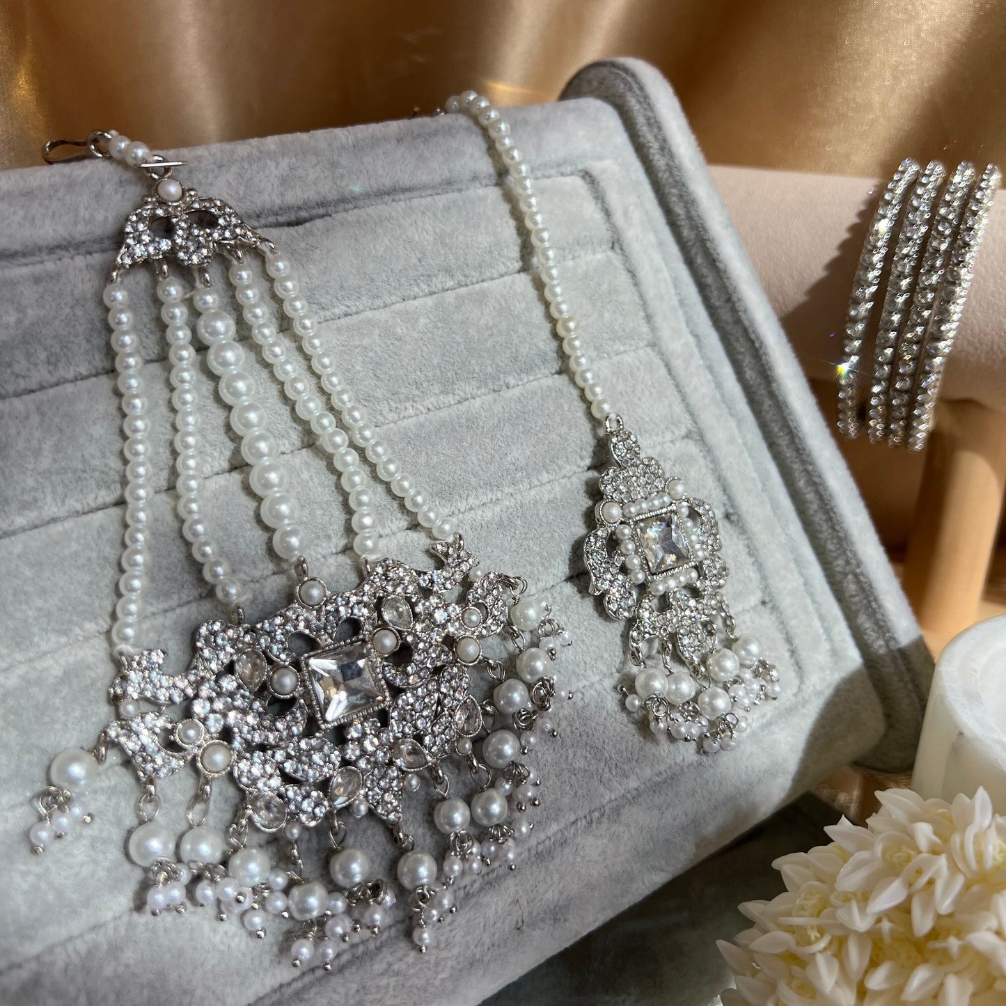 Silver Tikka and Jhumar/ Passa/ Indian/ Pakistani Style/Headpieces