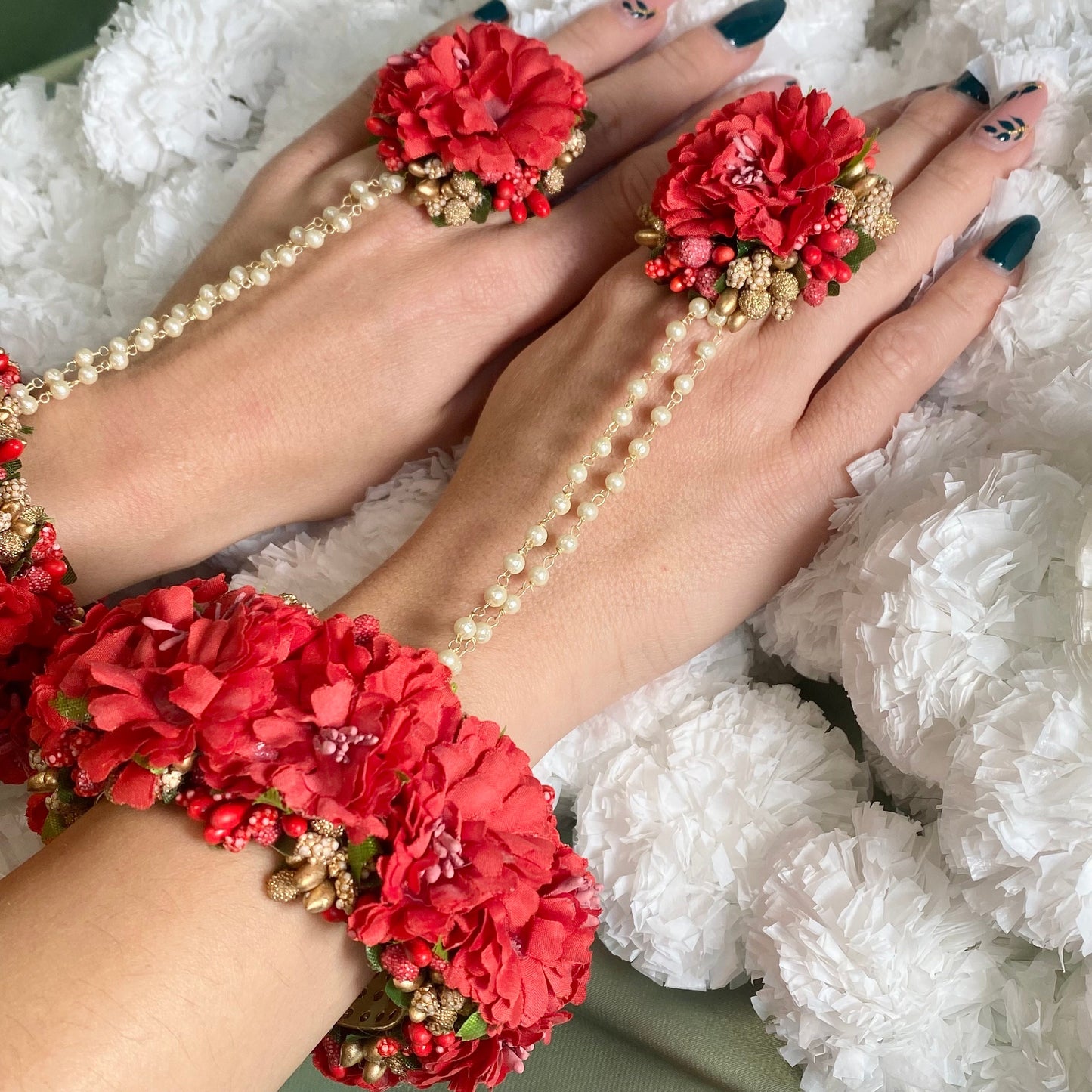Red Flower Hand harness/Hathpool Mehendi Sangeet Floral Jewellery/ Fashion Jewellery/ Gift for Women/Indian/Pakistani style