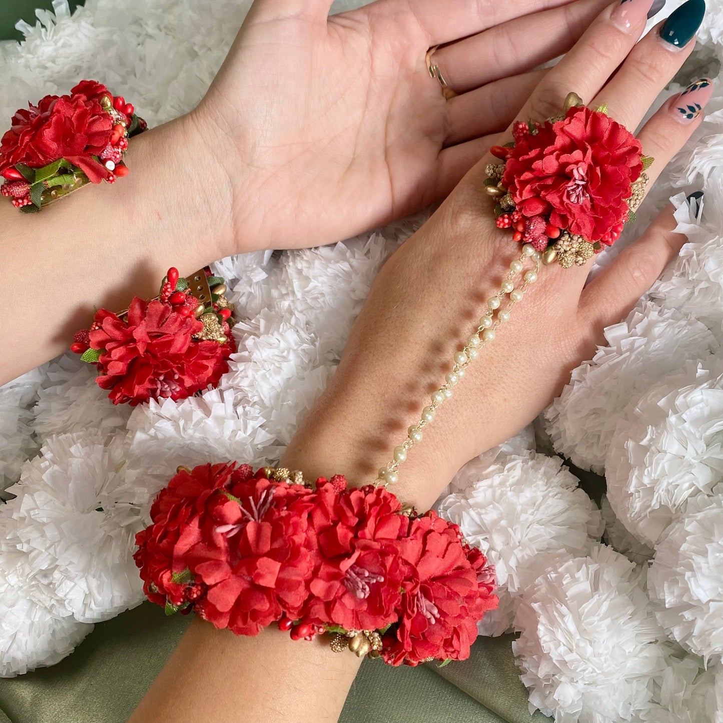 Red Flower Hand harness/Hathpool Mehendi Sangeet Floral Jewellery/ Fashion Jewellery/ Gift for Women/Indian/Pakistani style